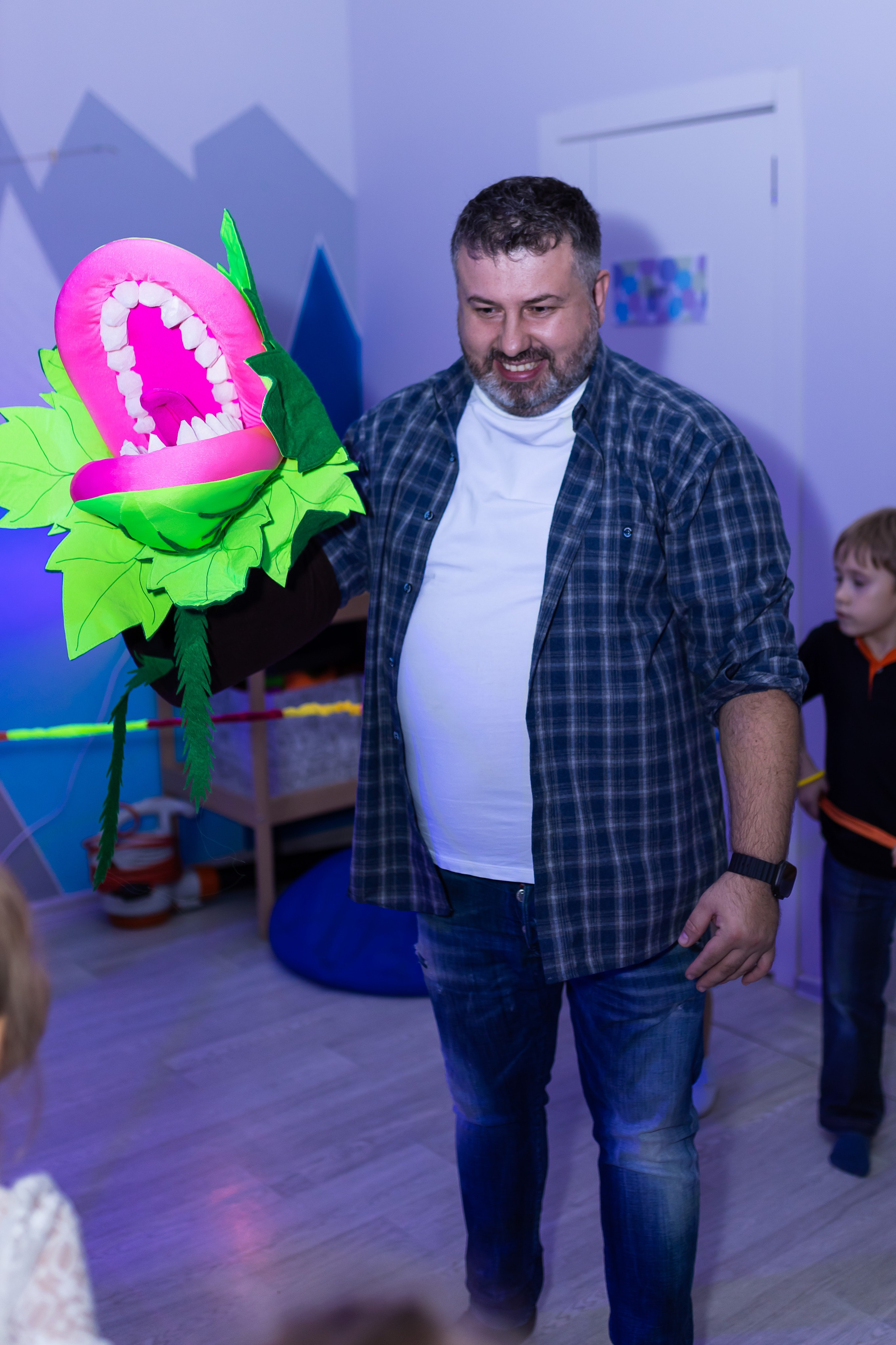 Неоновое День рождения. Семейный и детский фотограф в городе Подолск МО Крылова Ирина