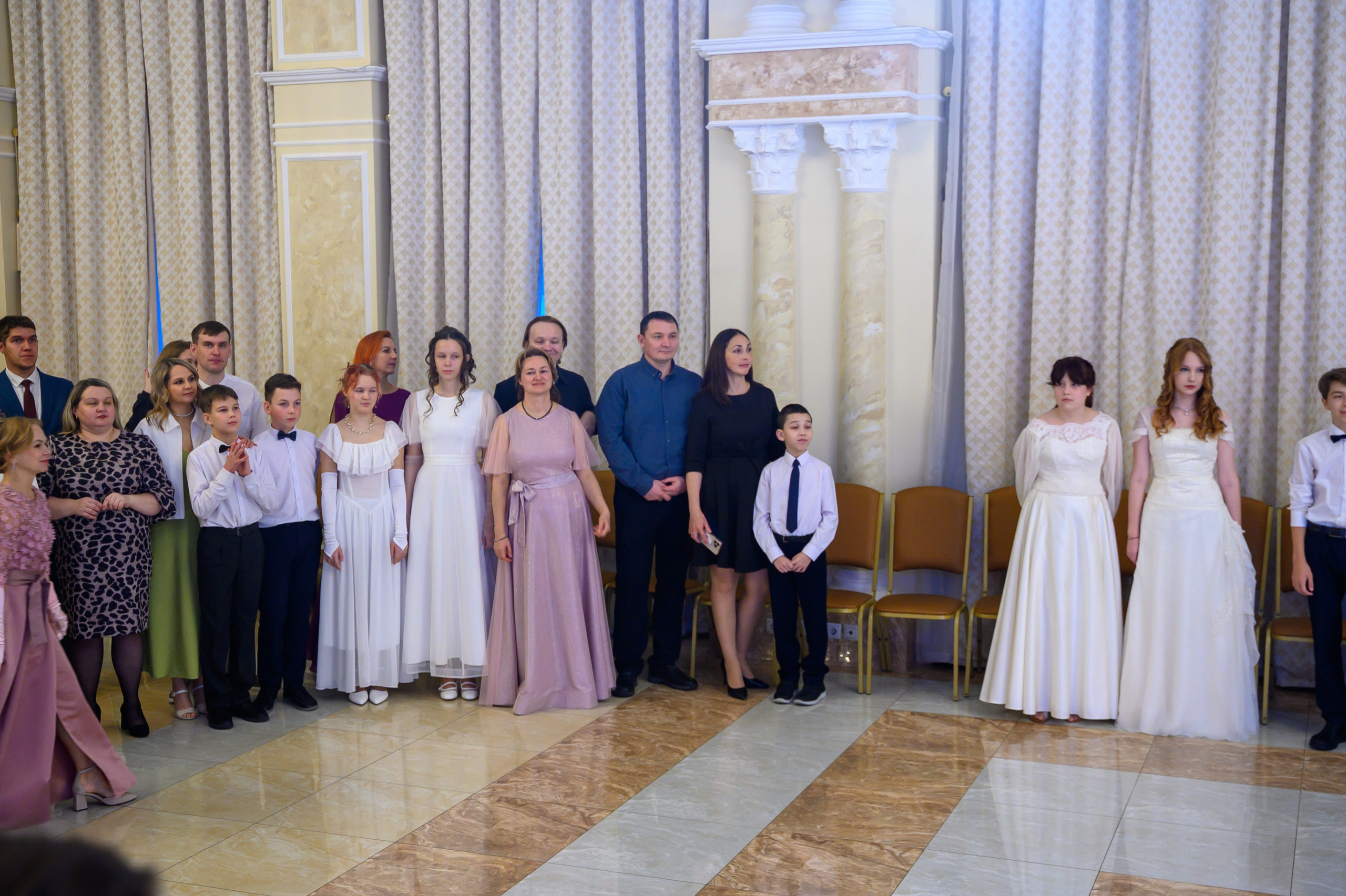 Бал ФМШ 7 класс. Фотограф новорожденных, семейный детский в Тюмени Татьяна Морозова