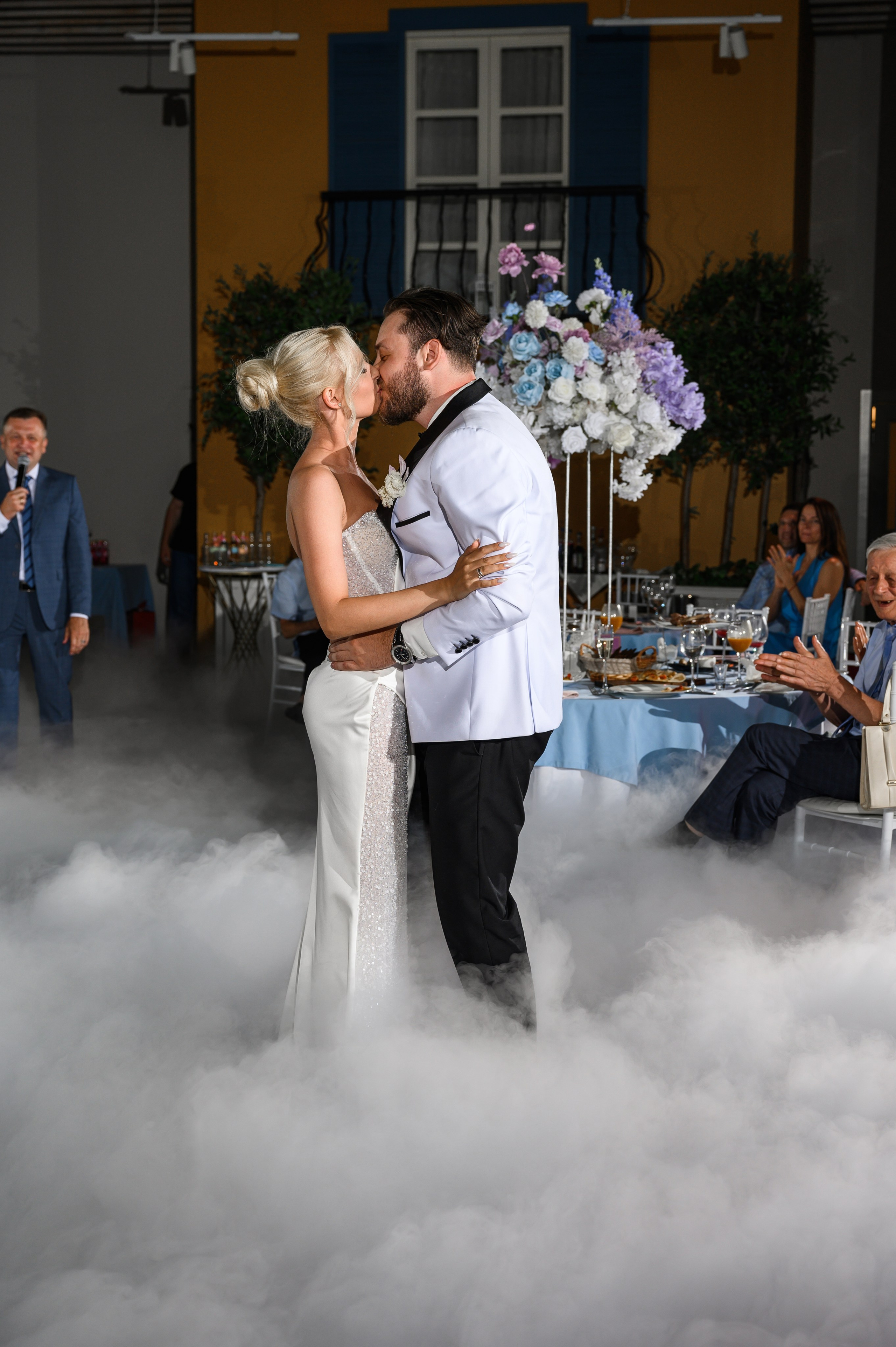 Свадебная фотосессия в Марриотт Империал Плаза. Свадебный фотограф Москва Юрий Кульман