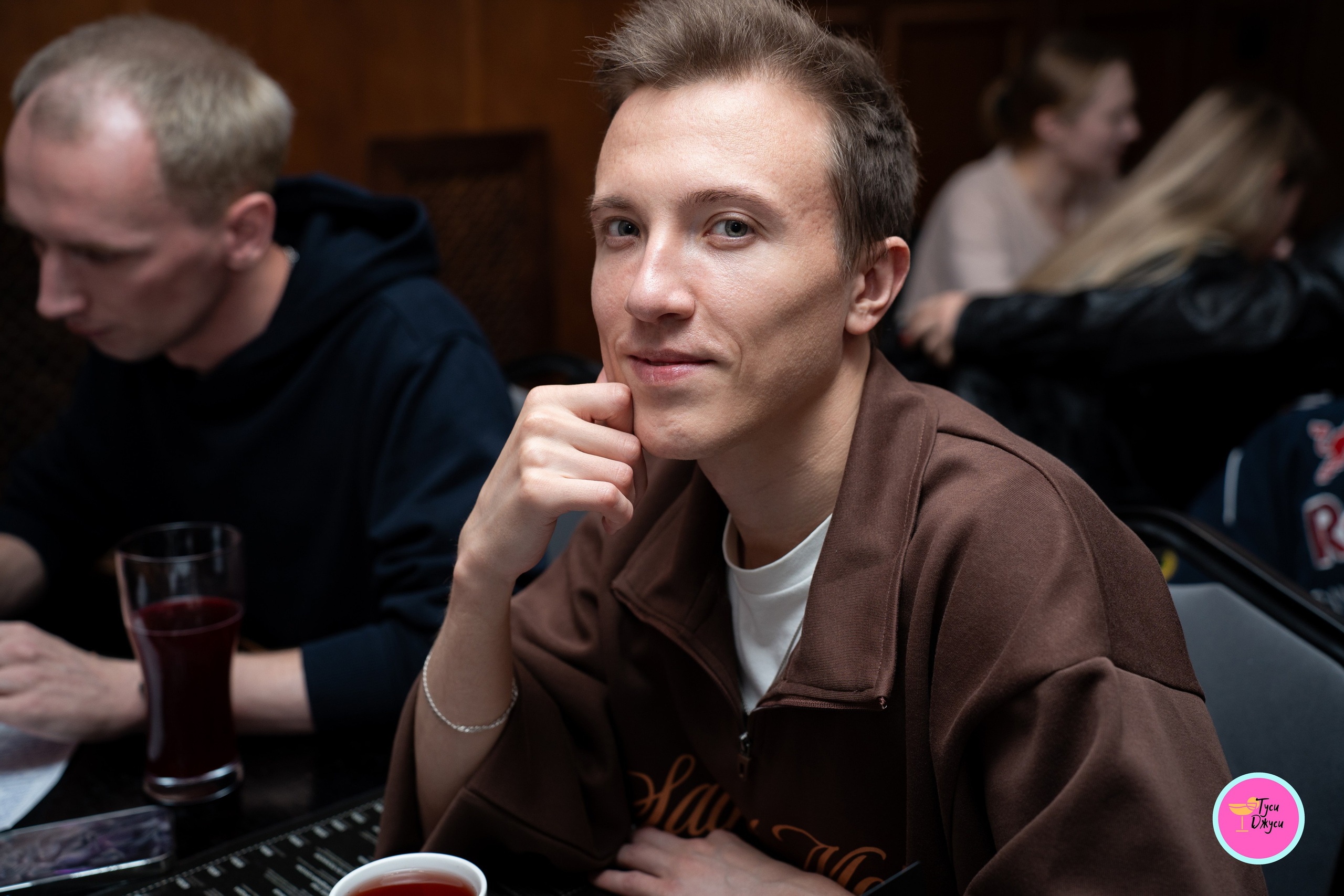 Туси Джуси Квиз. Креативный и коммерческий фотограф в Москве Алёна Куликова