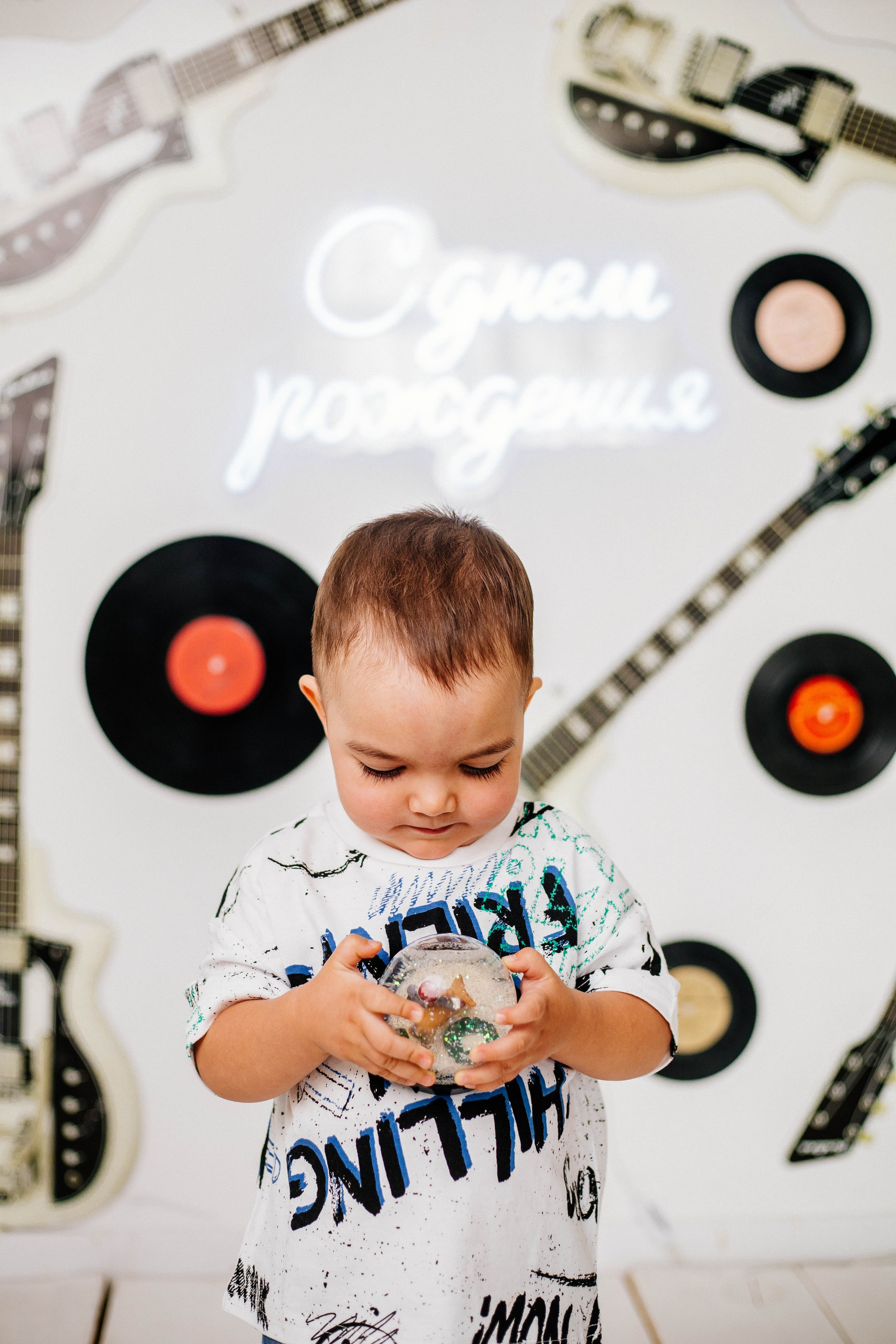 Лев с семьей. Рыжова Тамара