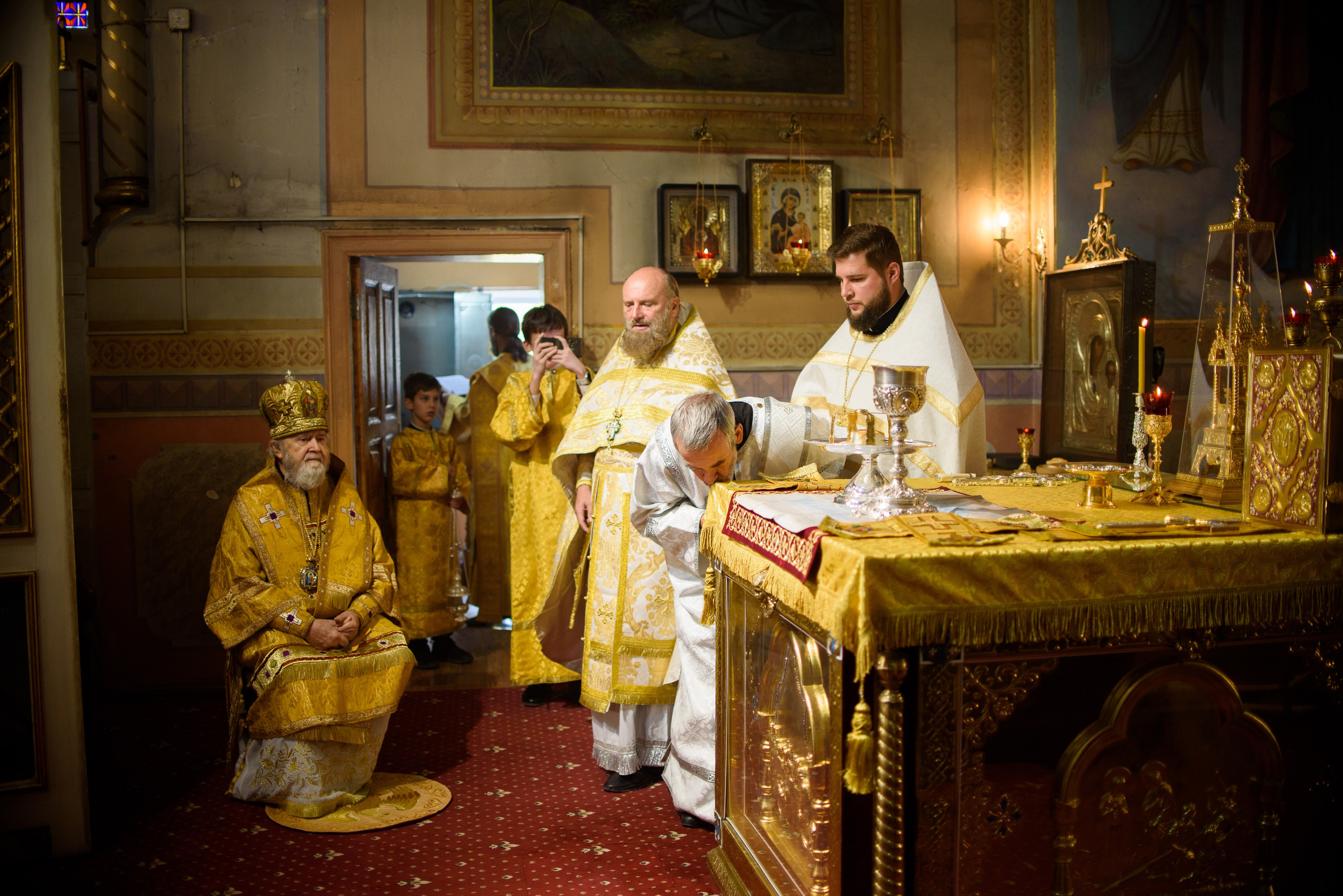 Воскресная литургия 29.10.2023. Семейный и свадебный фотограф в Феодосии и Коктебеле