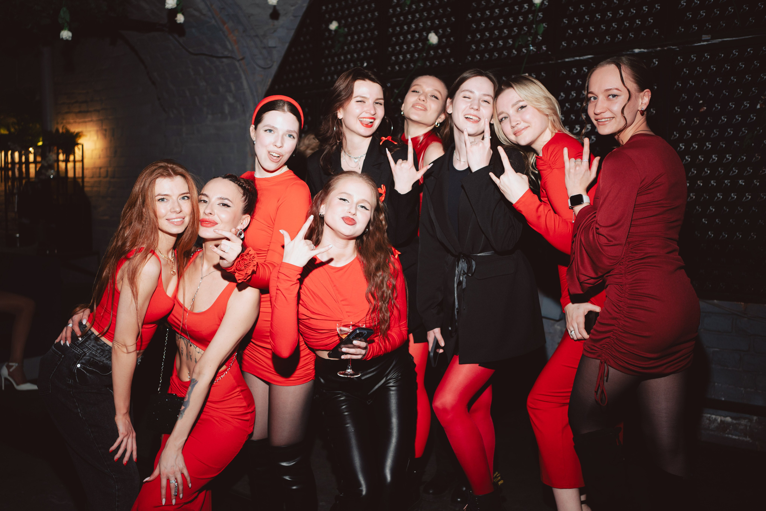 SO STRIP // Woman's moment. Репортажный фотограф в Казани Виктория Трунова