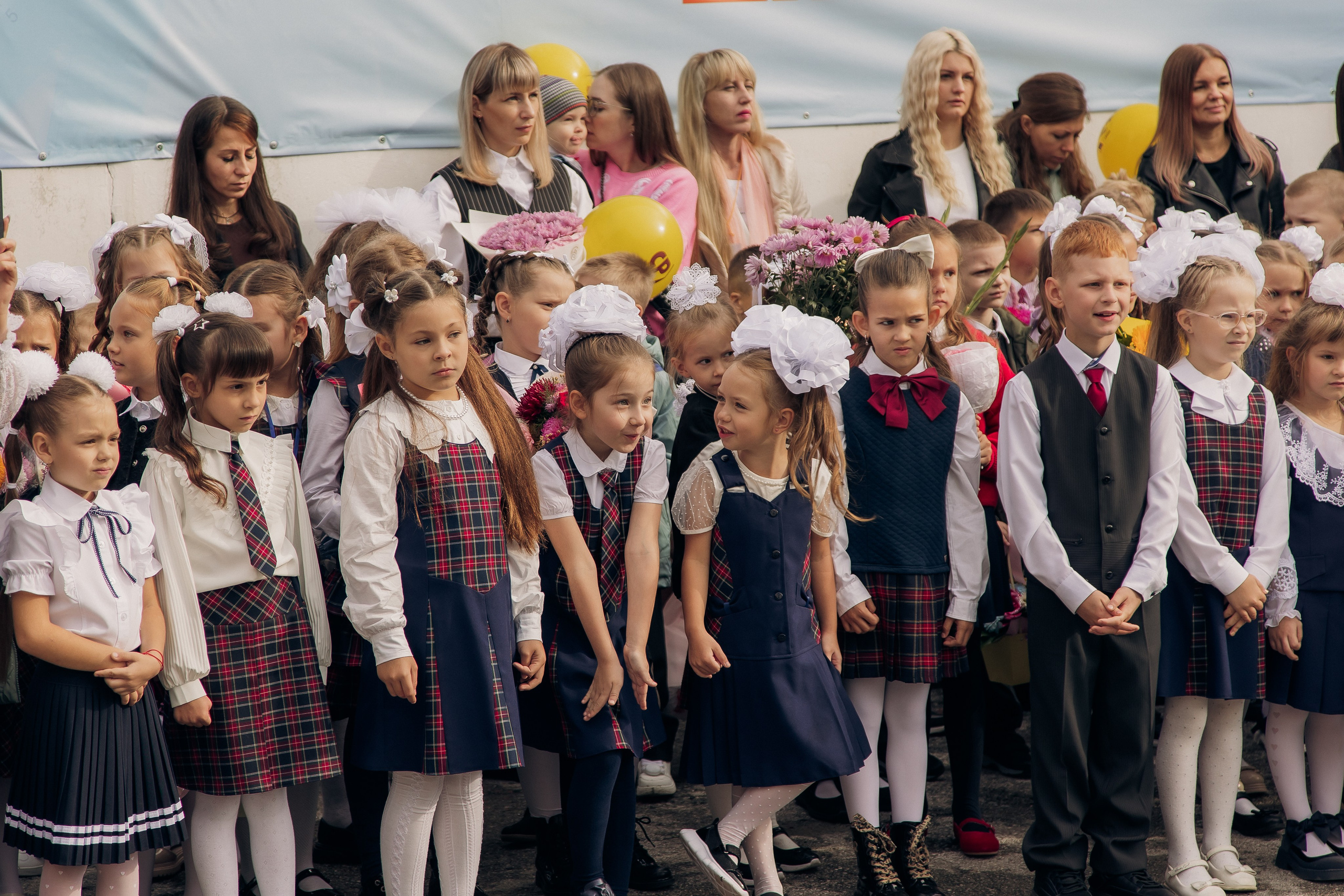 Репортаж 1 сентября. Фотограф на первый годик, семейный и детский фотограф в Новосибирске