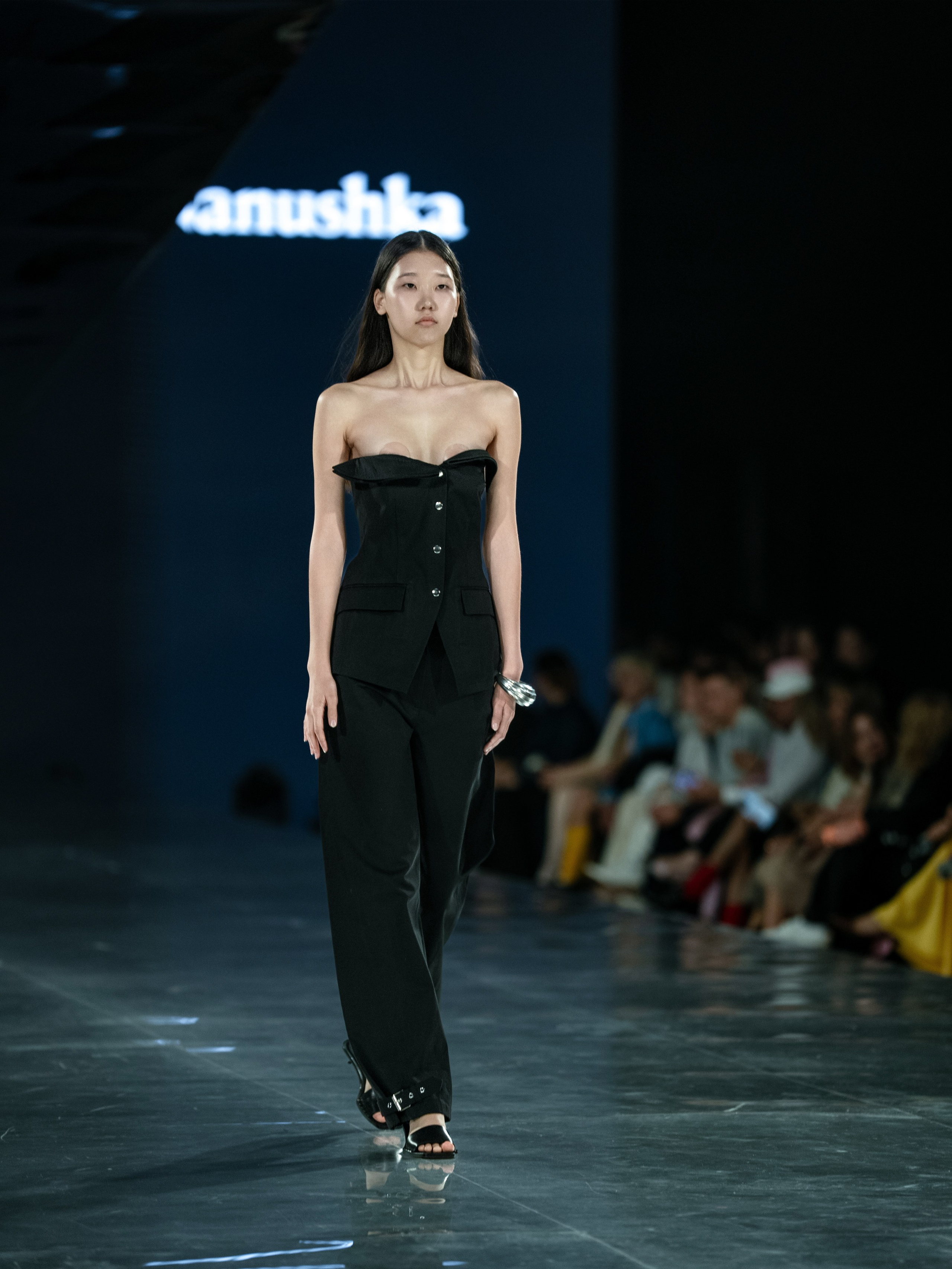 Visa Fashion Week Nanushka. Сайт Алматинского НЮ АРТ, будуар и фэшн фотографа Дениса Карпенко
