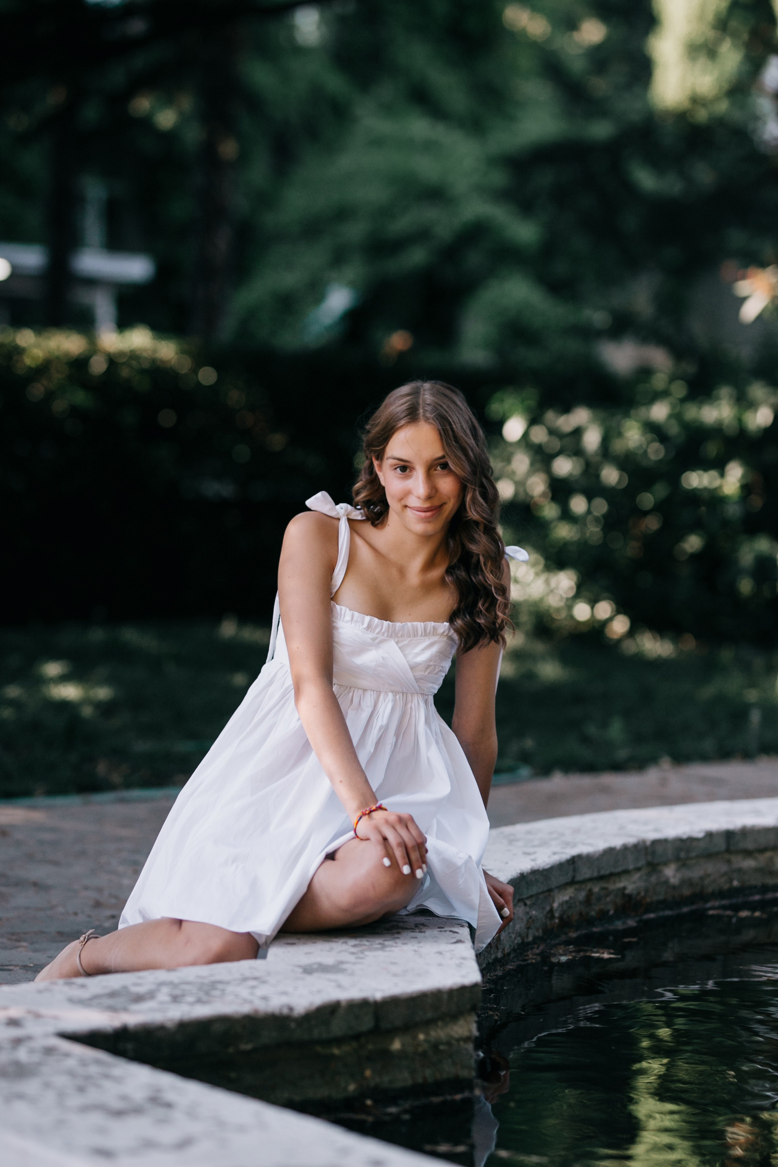 Сестры. Никитский ботанический сад. Фотограф в Крыму