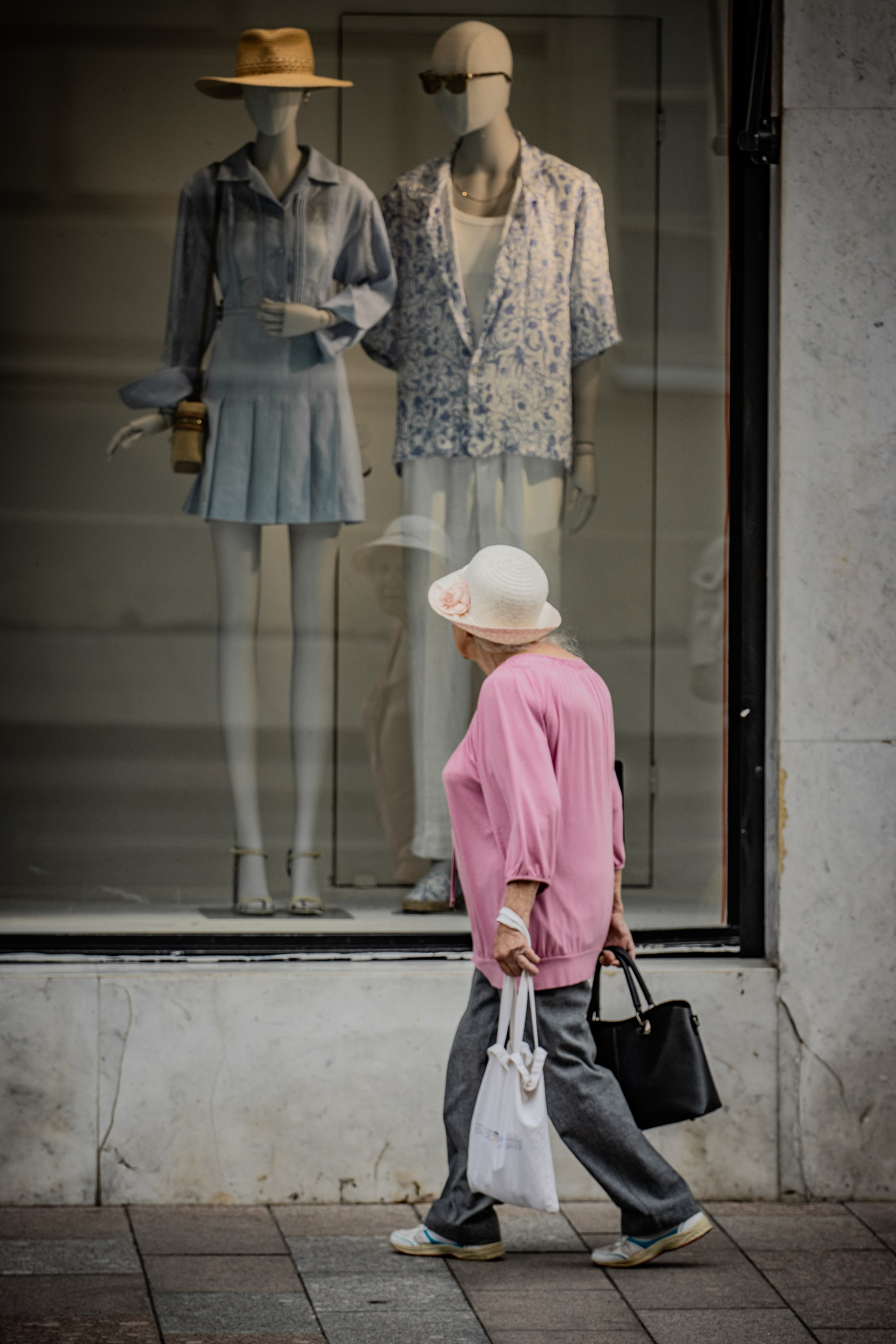 STREET. NE Cinema — backstage and reportage photography in cinema, music, Automotive and sport