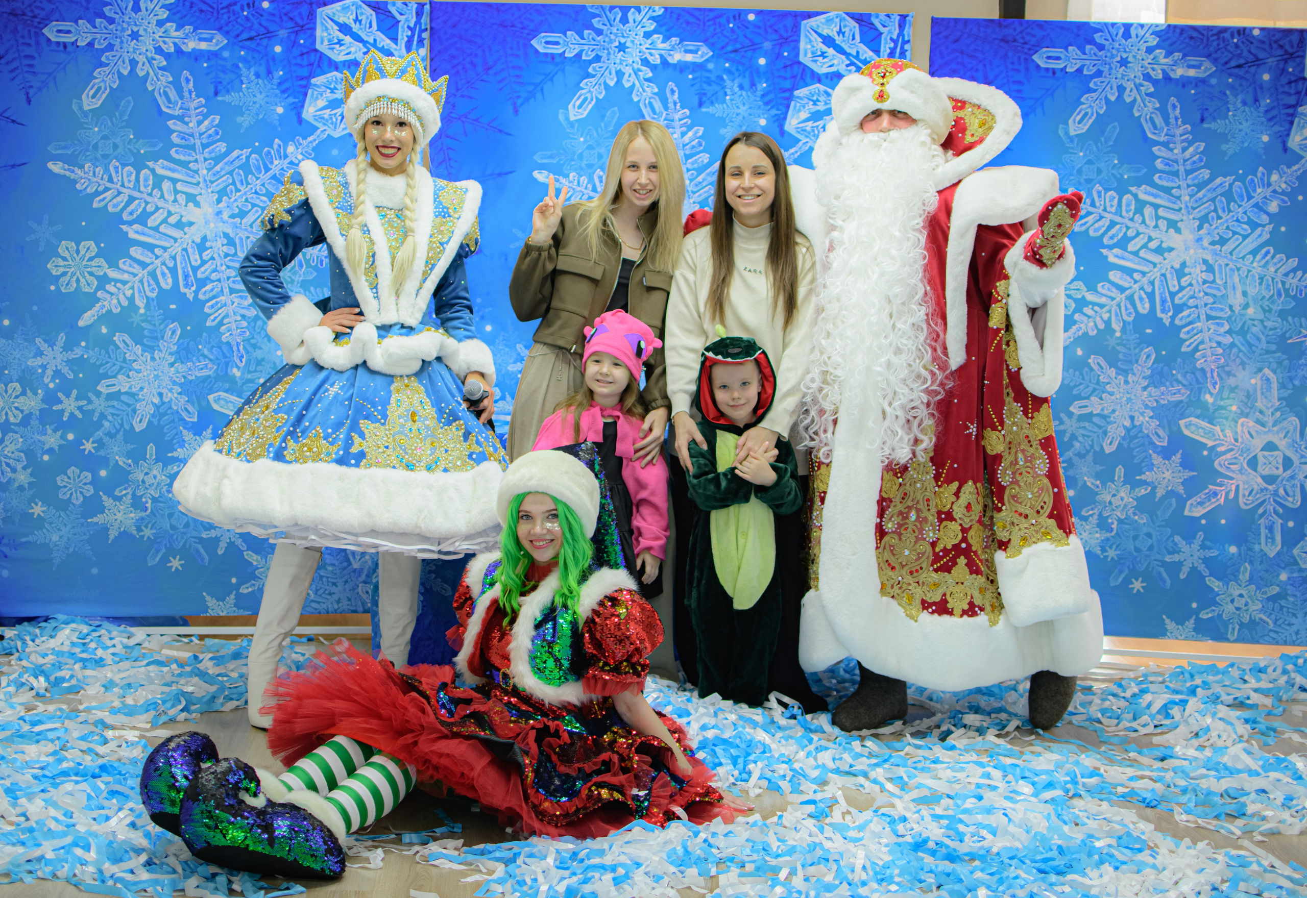 HAPPY NEW YEAR. Photokarish