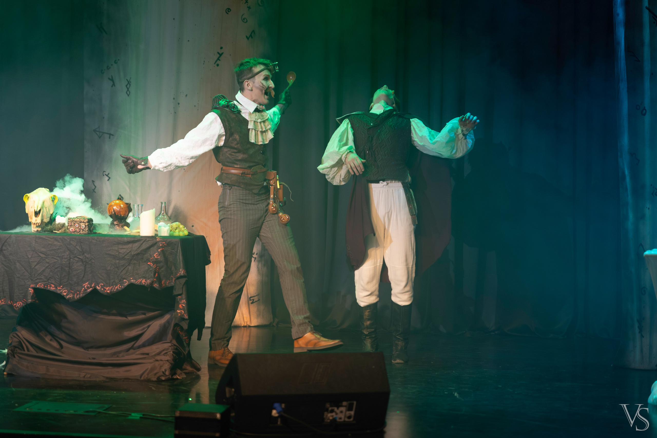 Книга стихий 25.01. Фотограф Виктор Степанов