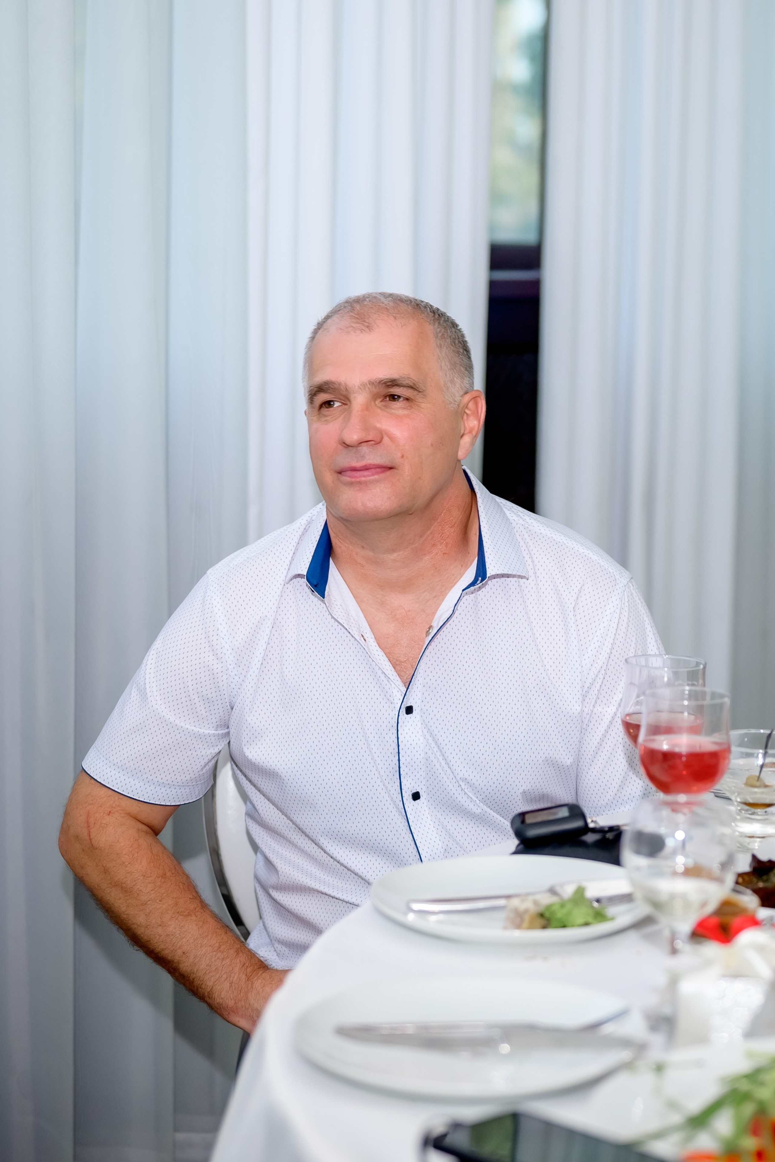 Банкетная часть. Юлия Басня семейный и свадебный фотограф в Донецке