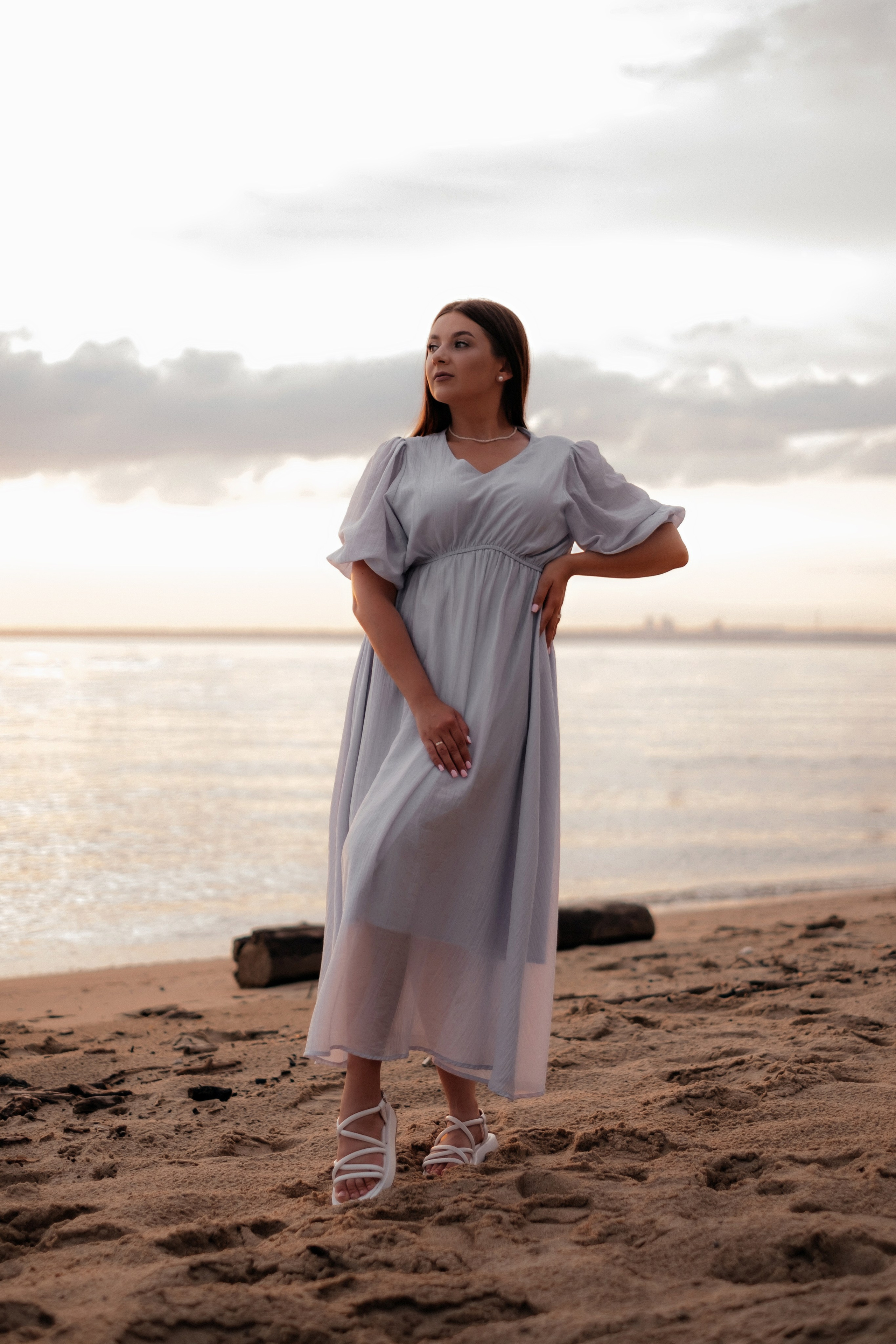 Алина, Ярослав и Тая на берегу. Фотограф в Новосибирске Диана Ильиных