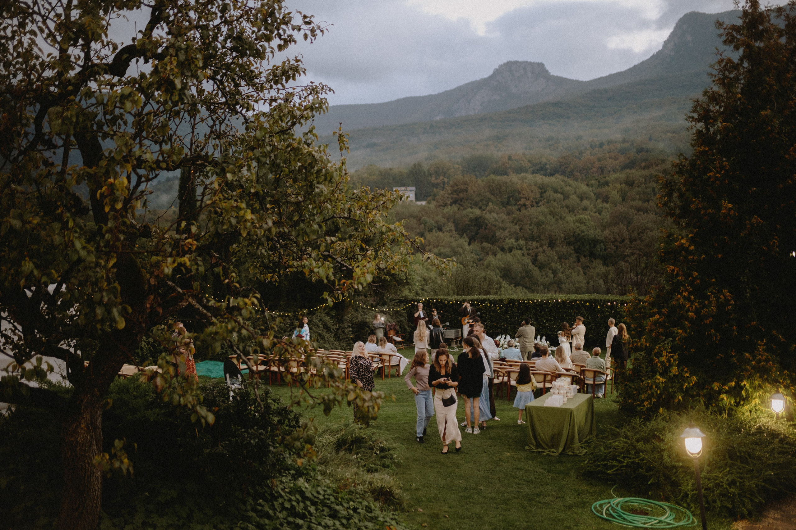 Дима и Настя | Rainy mountain wed | Крым. Свадебный фотограф в Санкт-Петербурге Анастасия Селиванова
