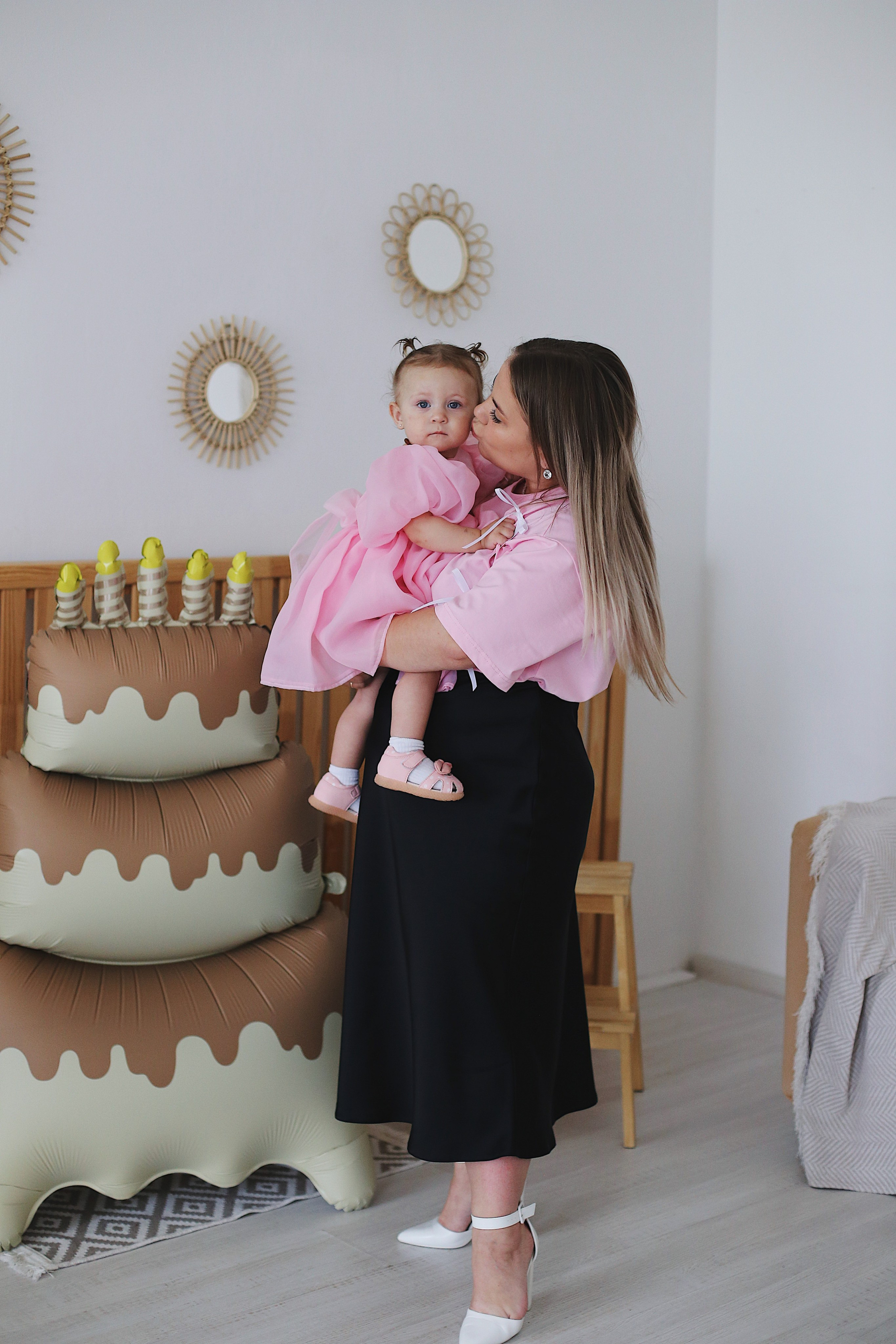 Варвара 1 годик. Фотограф Пирумян Анна. г. Сургут, г. Воронеж