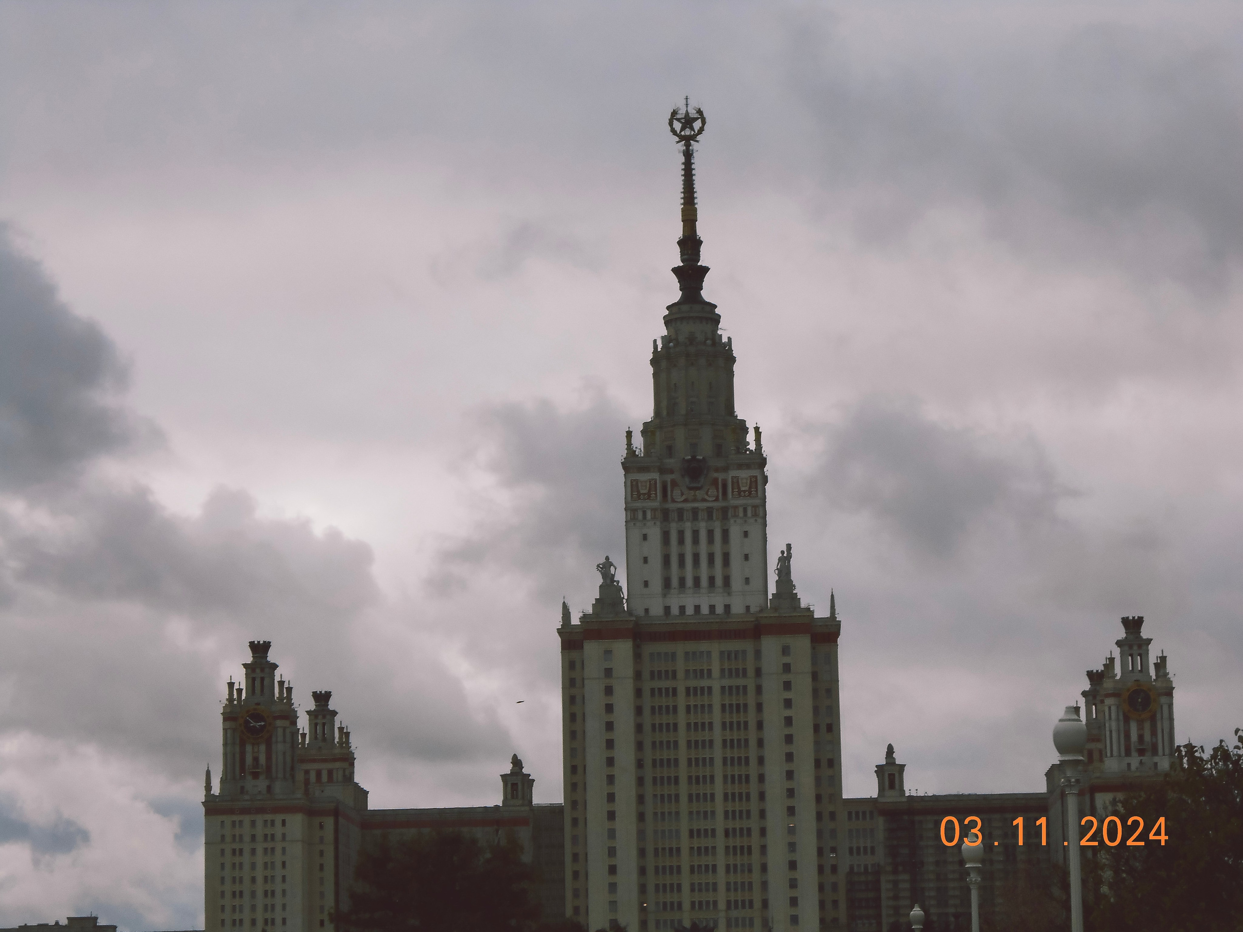 Искандер и Оксана. Семейная съемка — это красивый способ признаться своей семье в любви