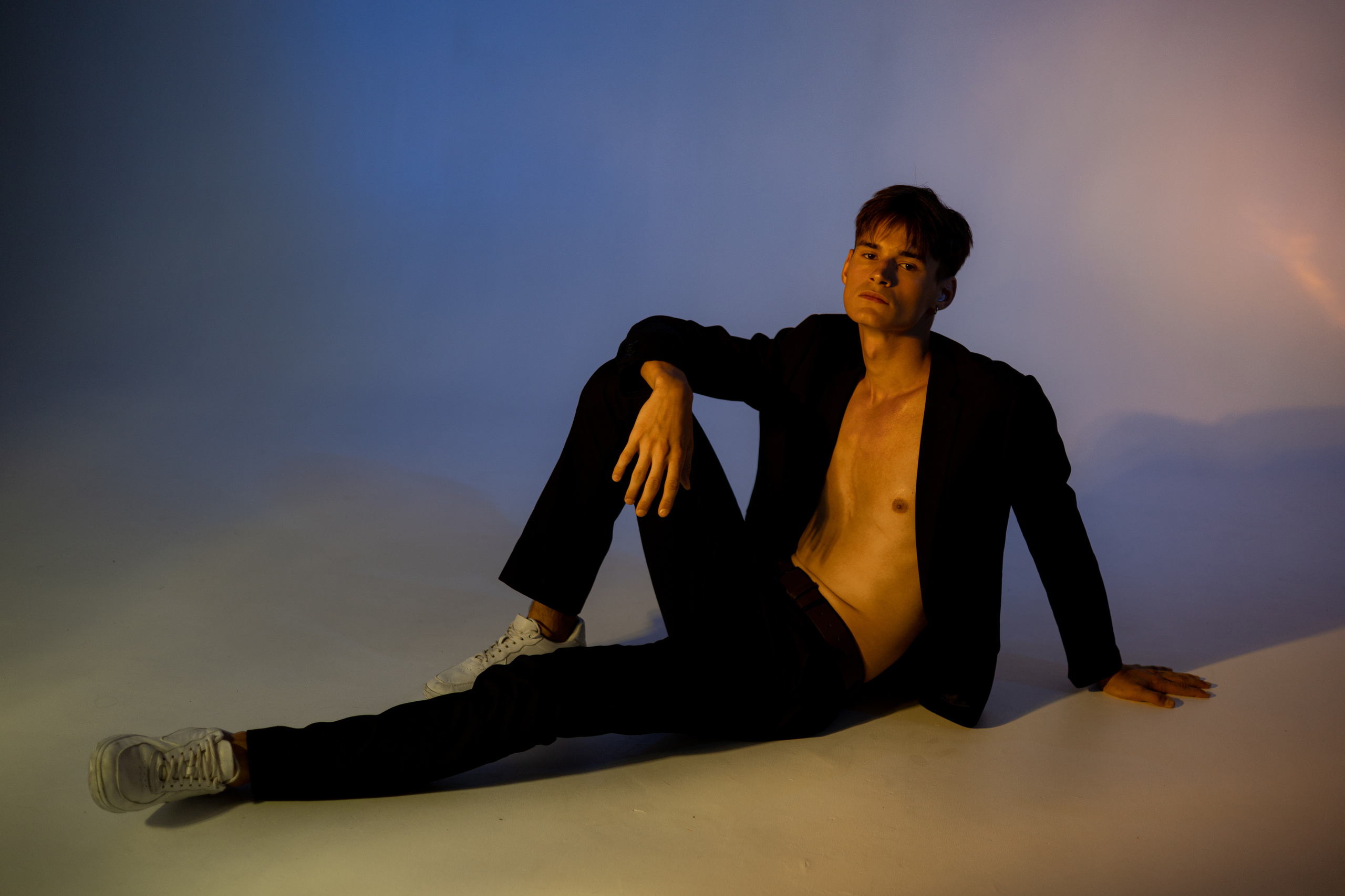 Андрей игра со светом. Gorbunova Alina Фотограф