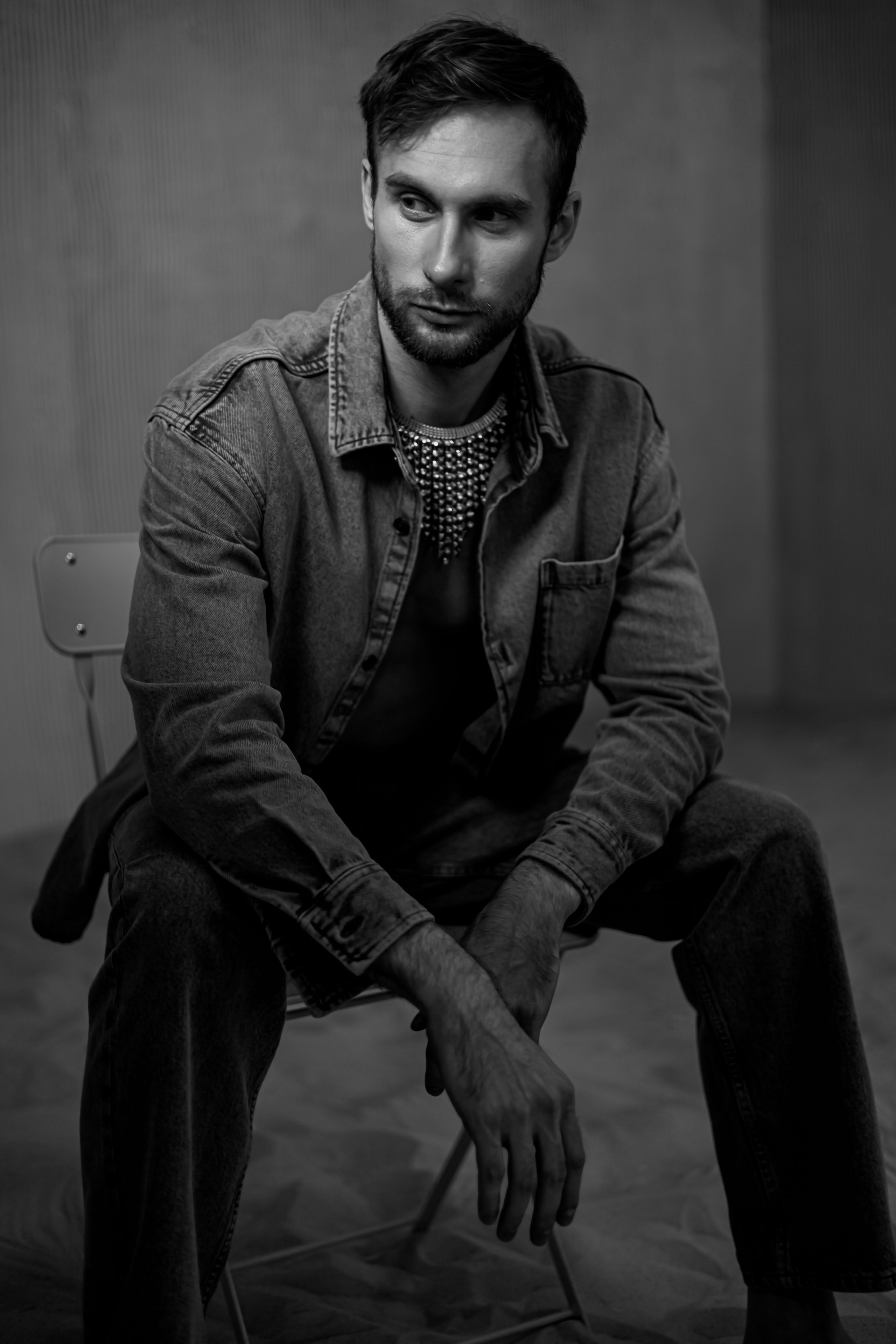 Антон студия черно-белый+цвет. Gorbunova Alina Фотограф