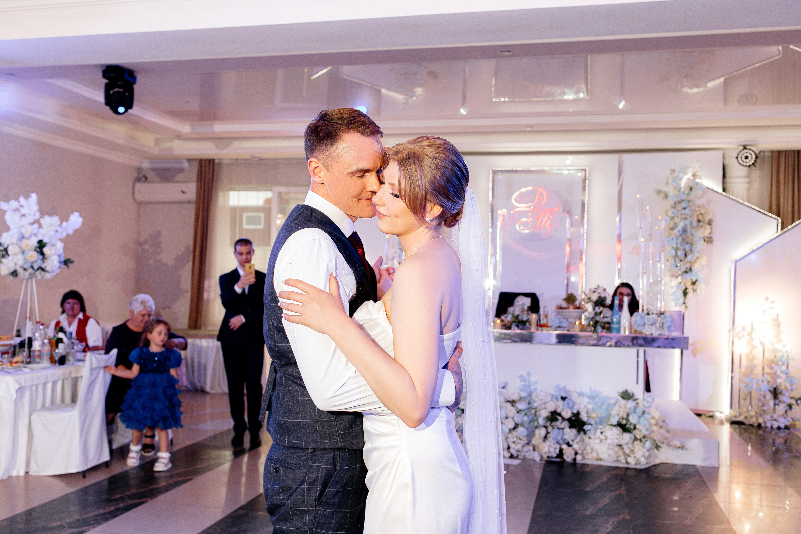 Фотограф гулькевичи. Свадебный фотограф Кропоткин Краснодар