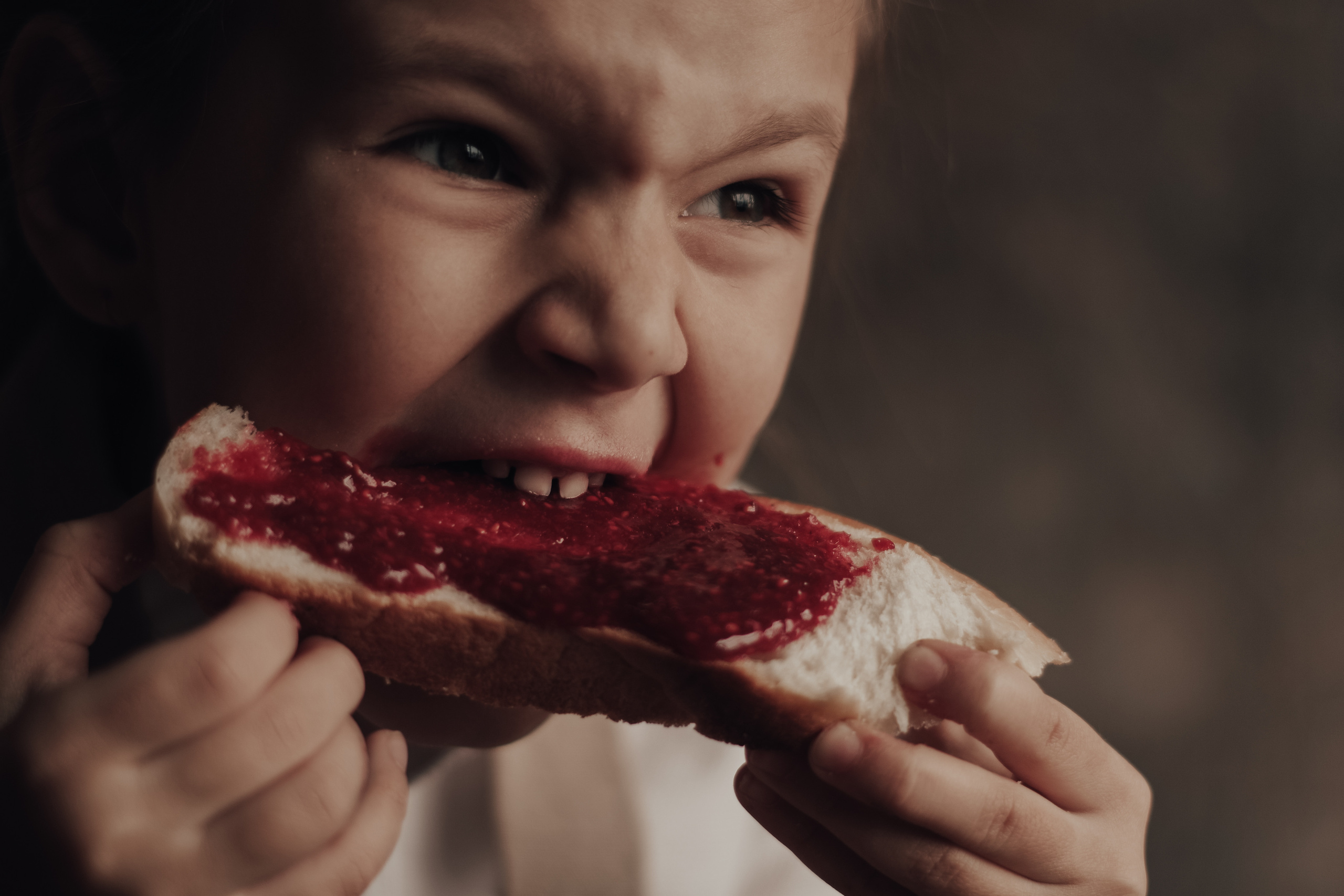 Гончарная мастерская. Дедушка и внучка. Семейный фотограф Пятигорск, Кисловодск, Эльбрус. Марина Вяликова