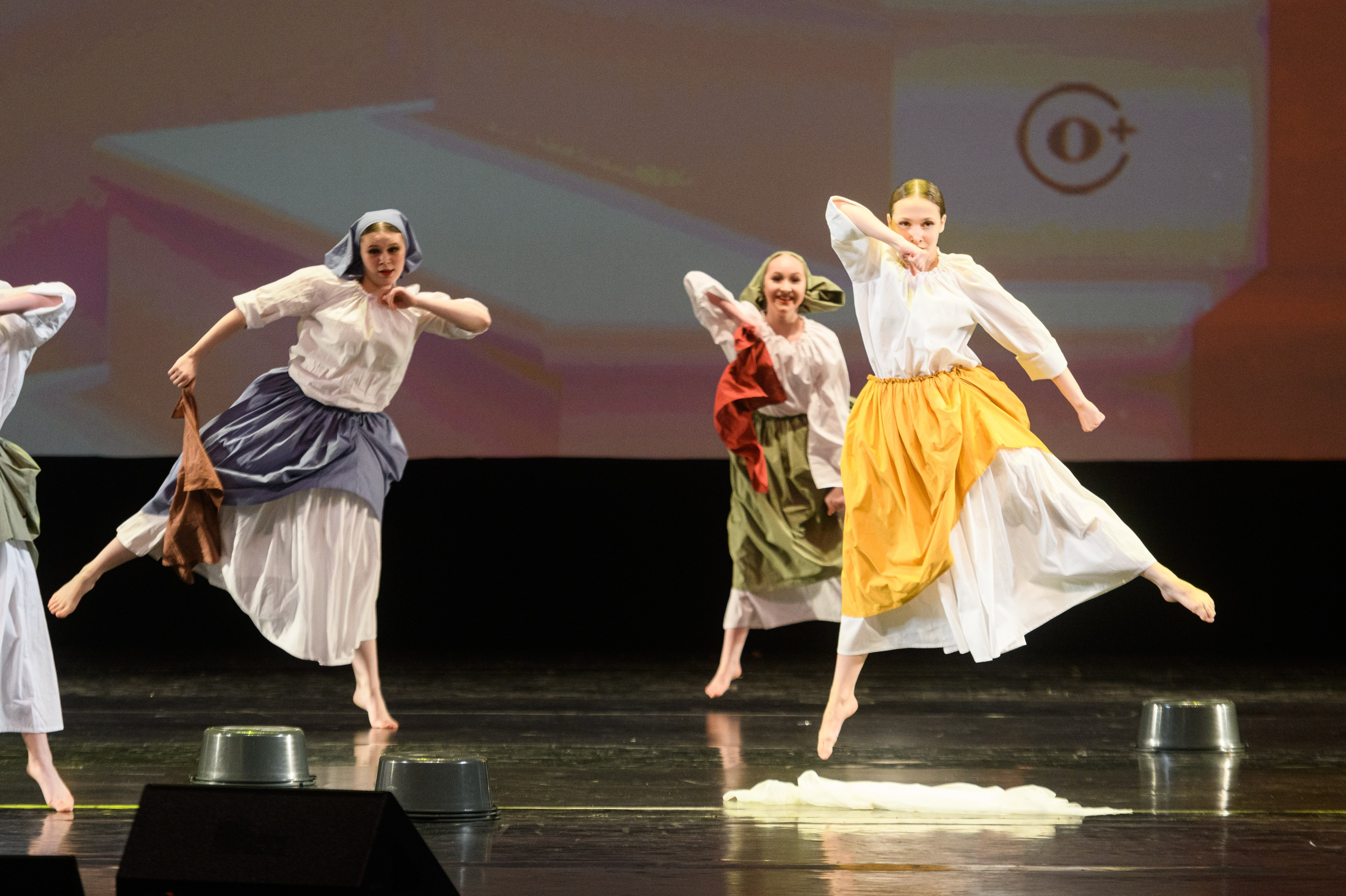 23 апреля, часть 1, БКЗ Октябрьский, г. Санкт-Петербург. Золотое яблочко