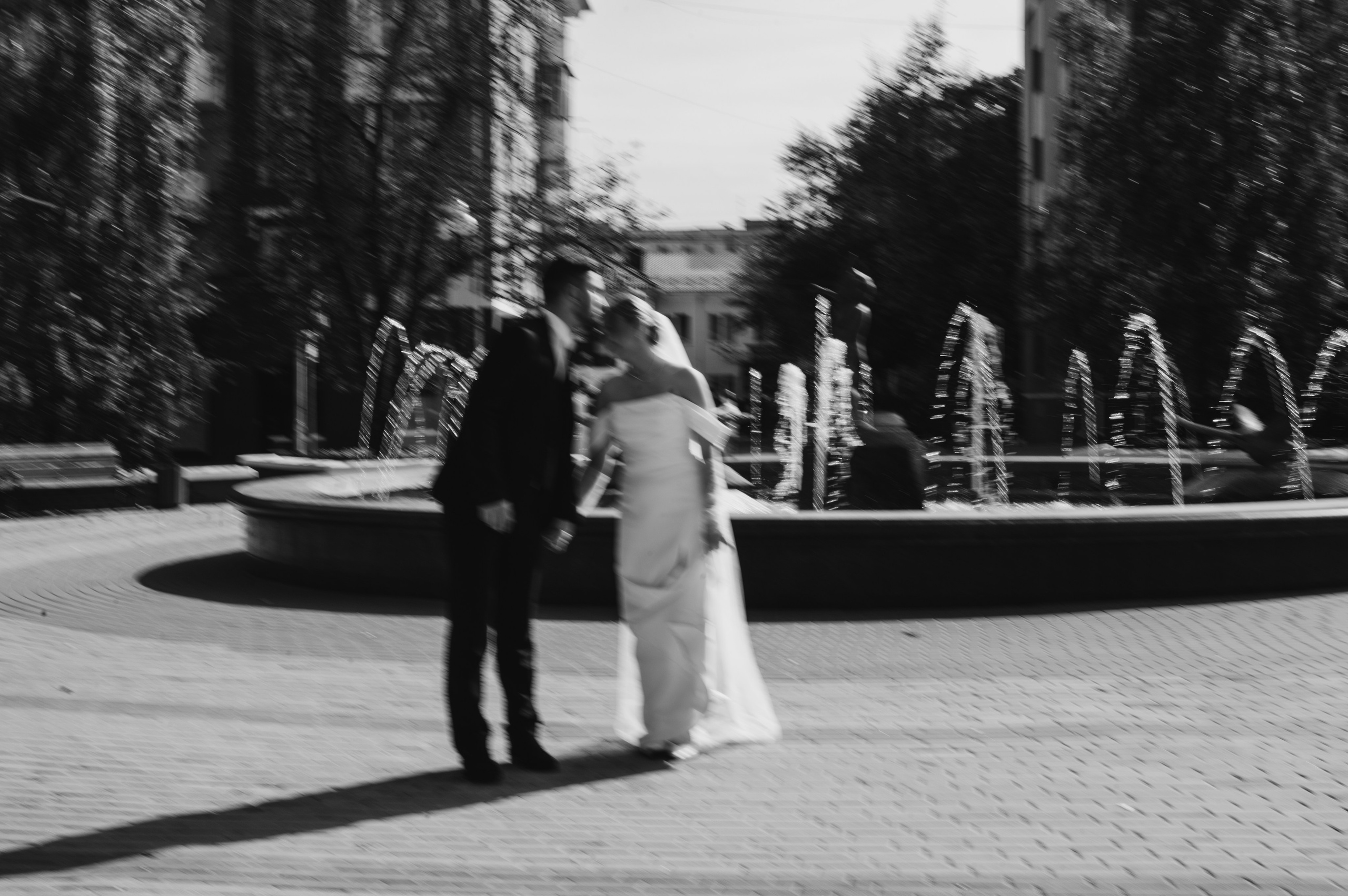 Даниил и Валерия. Черная утка. Полный день. Фотограф Екатерина Бочарникова