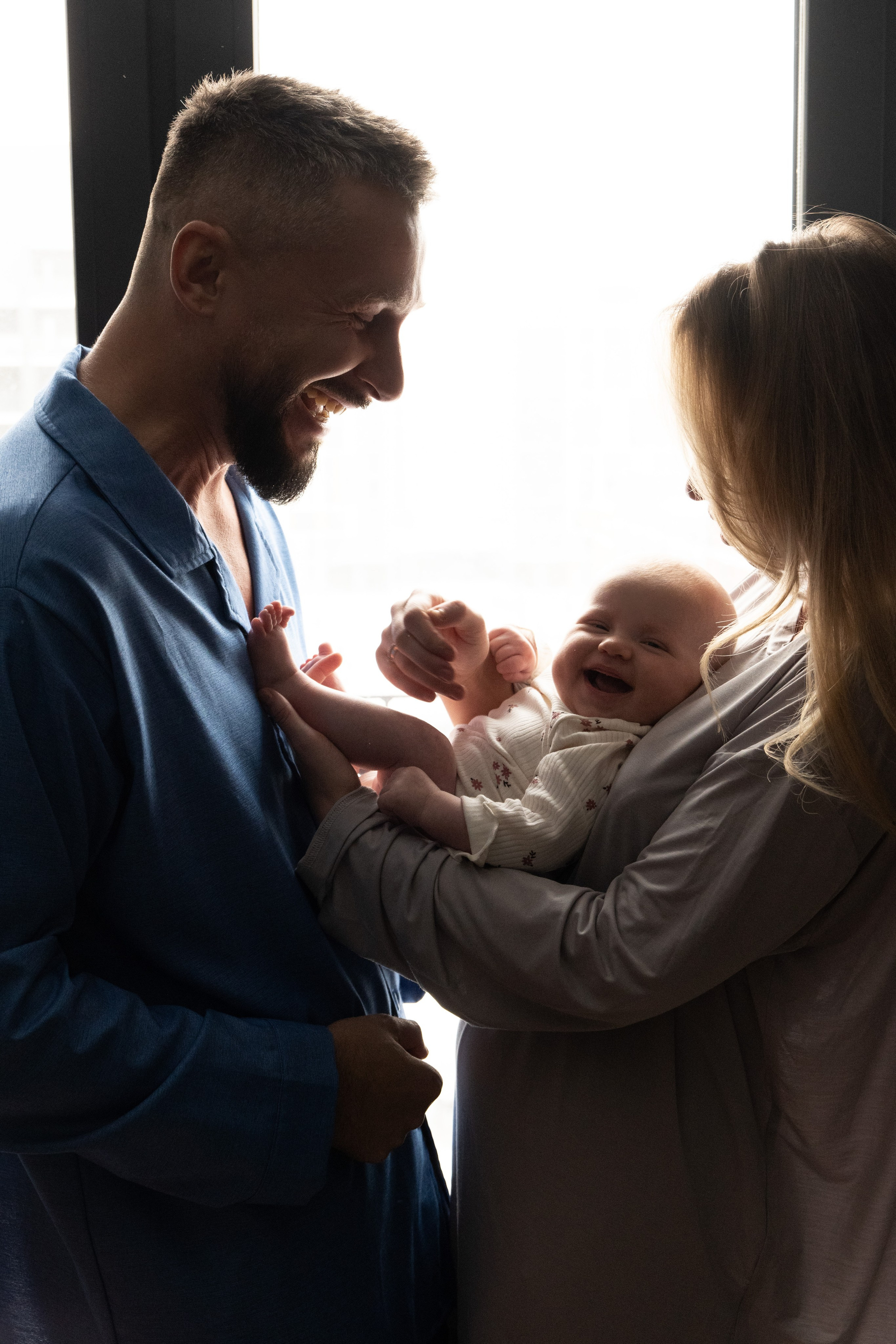 Семейная фотосессия (Ае 2 месяца). Фотограф видеограф Ольга Василевская