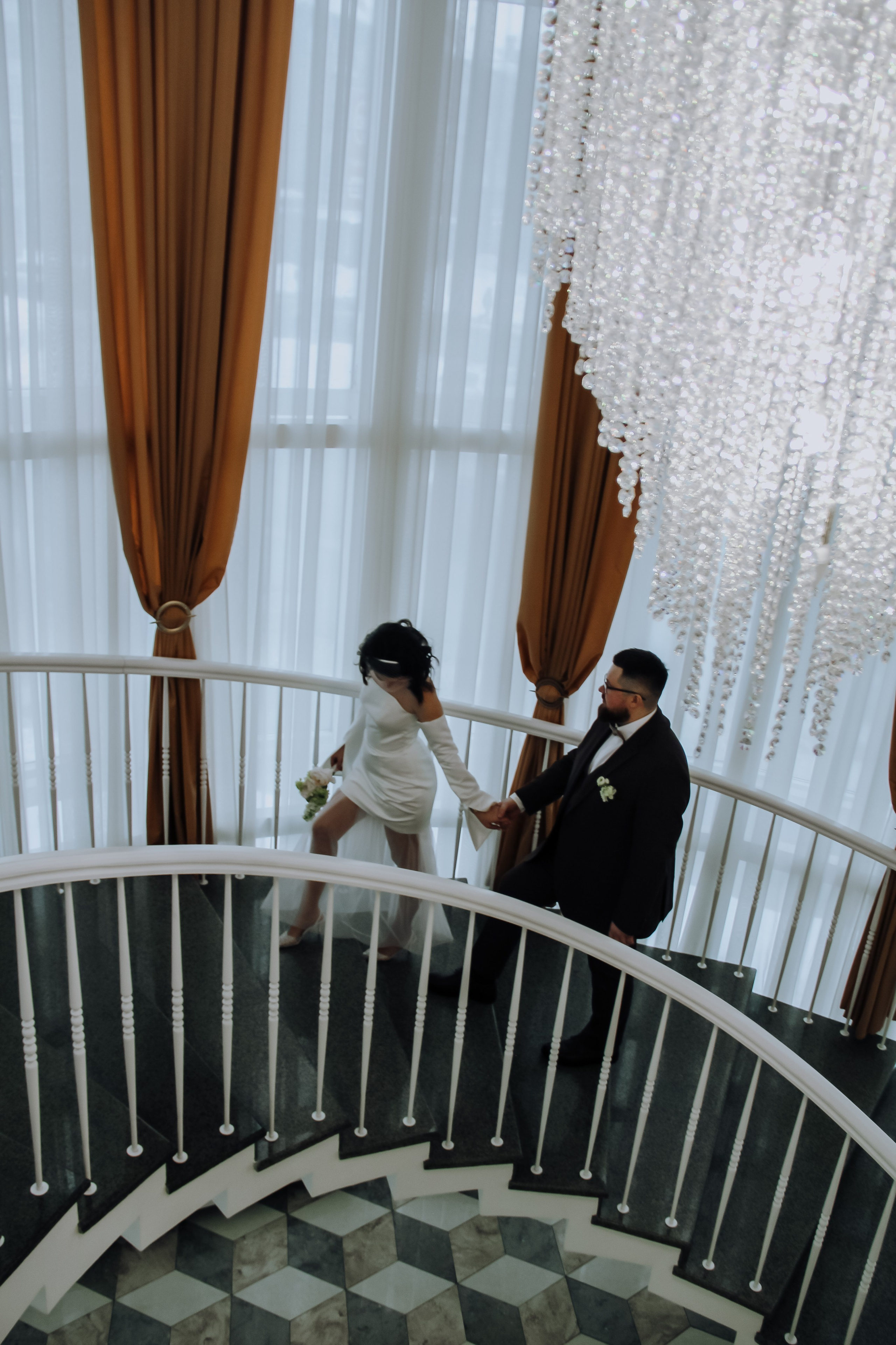 Свадебная история Олеси и Никиты. Семейный фотодуэт Ирина и Николай Власьевы. Фотосессии в Новосибирске