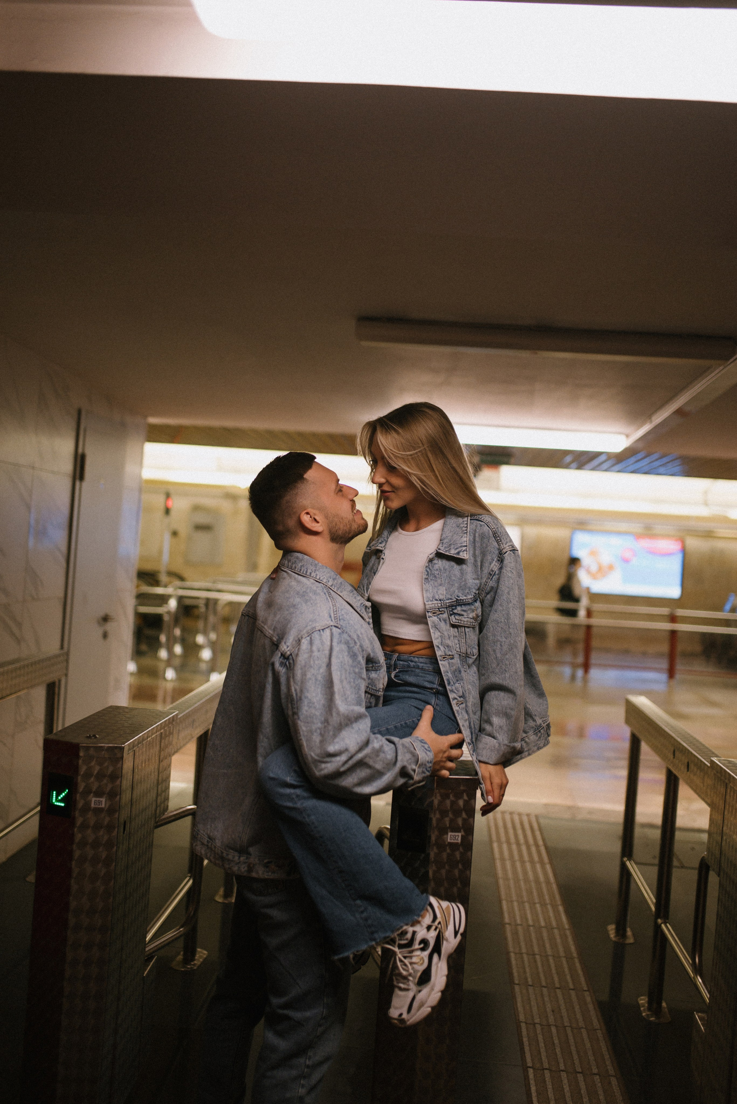 Пройдусь мурашками прямо по нам…. Свадебный фотограф в Минске и Санкт-Петербурге Вероника Аксенова