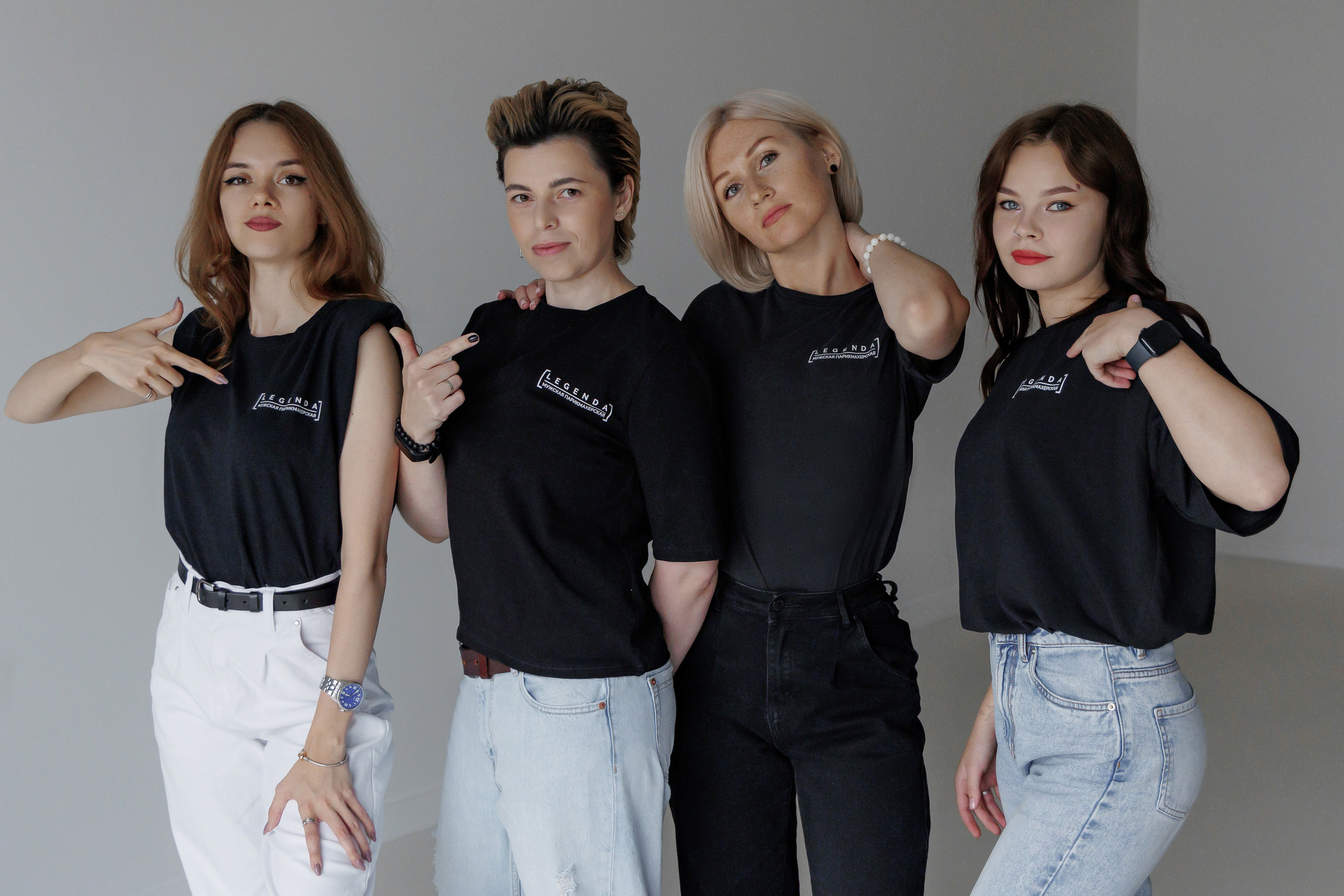 Фото для женского коллектива барбер-шоп. Фотограф, видеограф