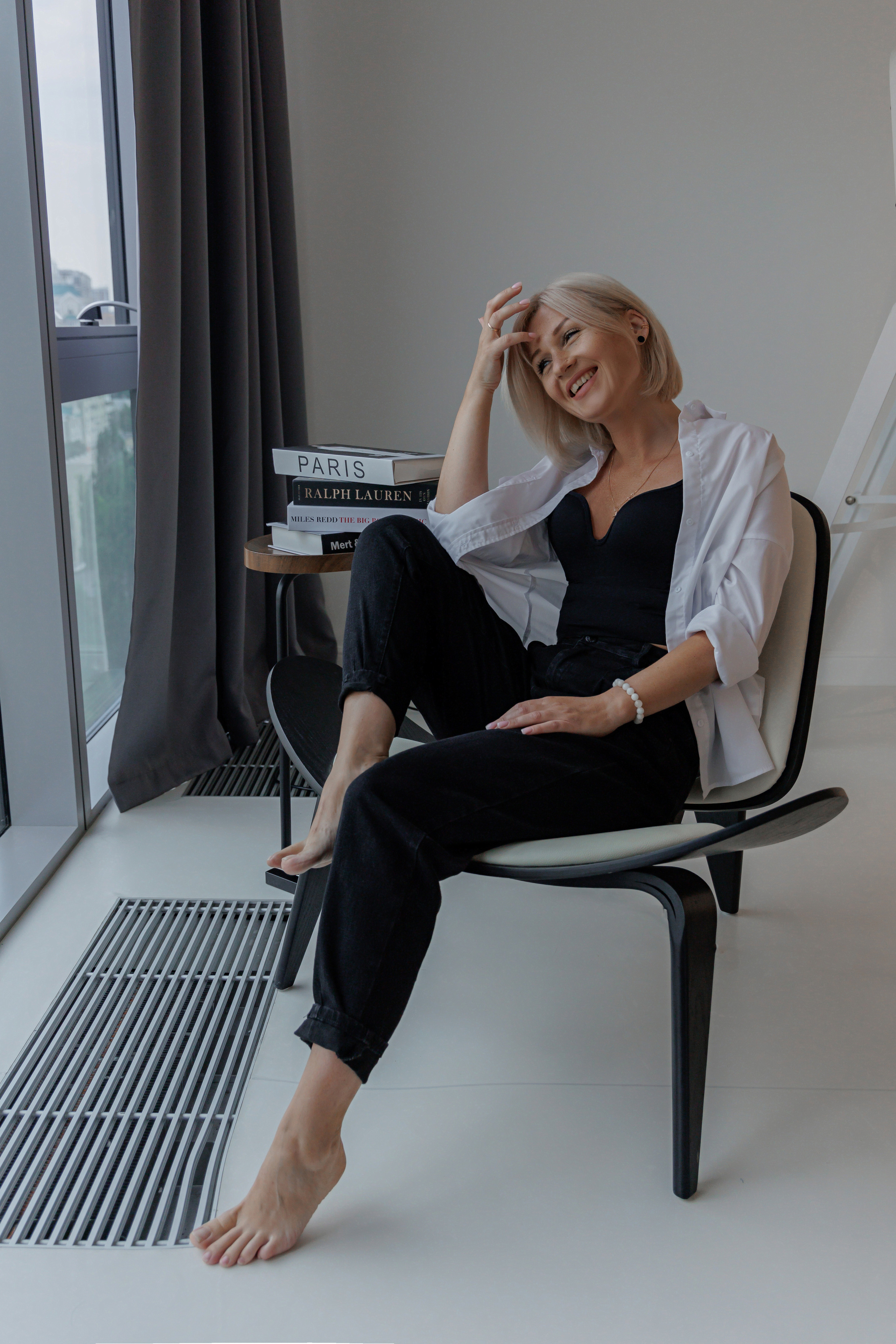 Фото для женского коллектива барбер-шоп. Фотограф, видеограф