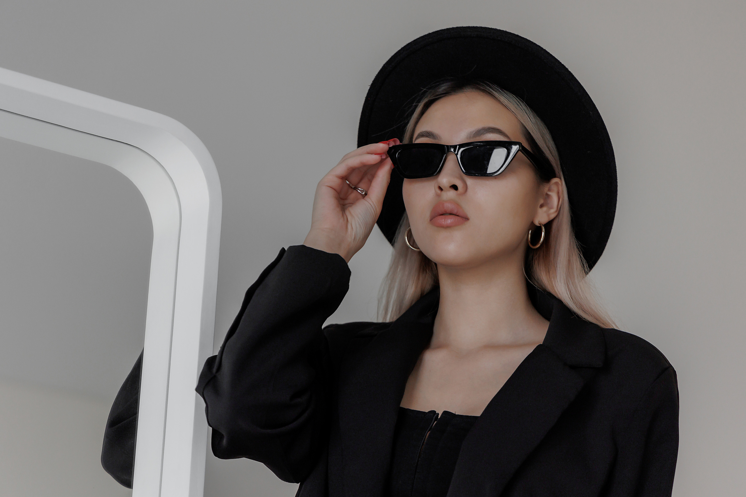 Фото для женского коллектива барбер-шоп. Фотограф, видеограф