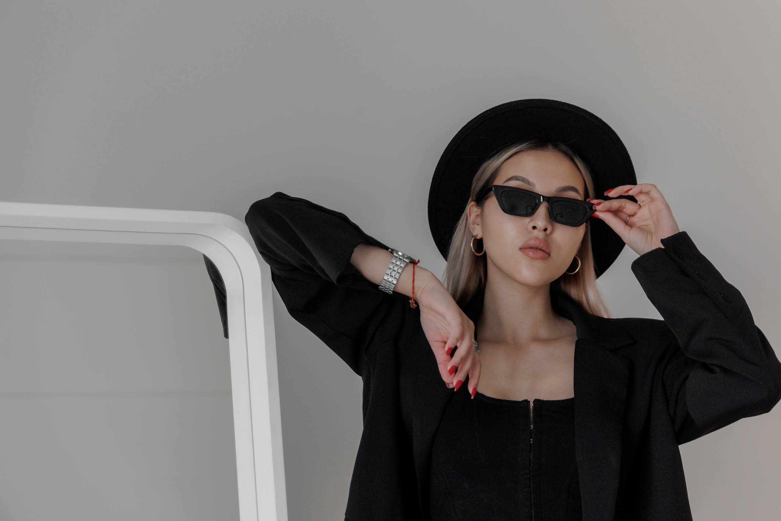 Фото для женского коллектива барбер-шоп. Фотограф, видеограф