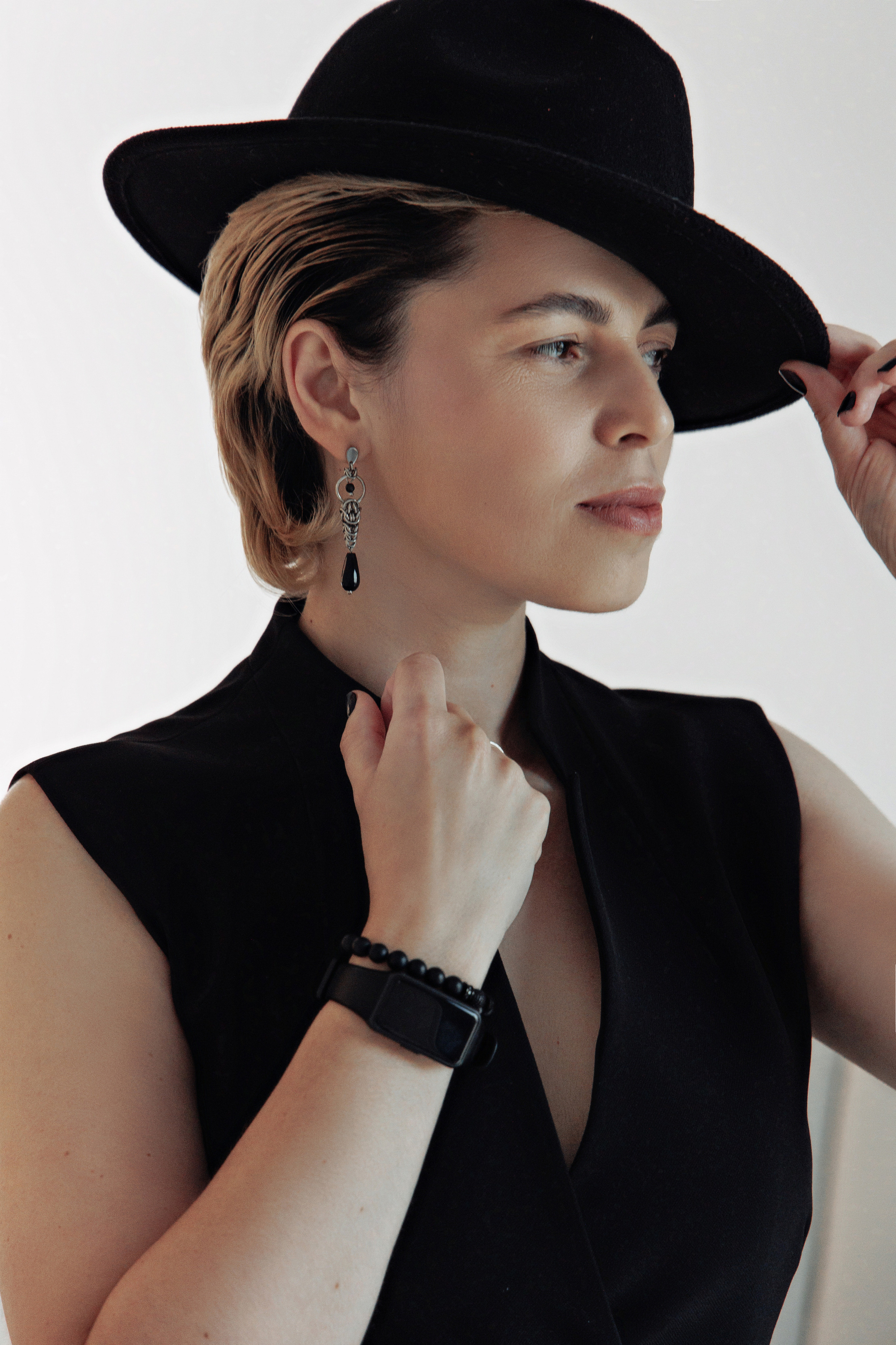 Фото для женского коллектива барбер-шоп. Фотограф, видеограф