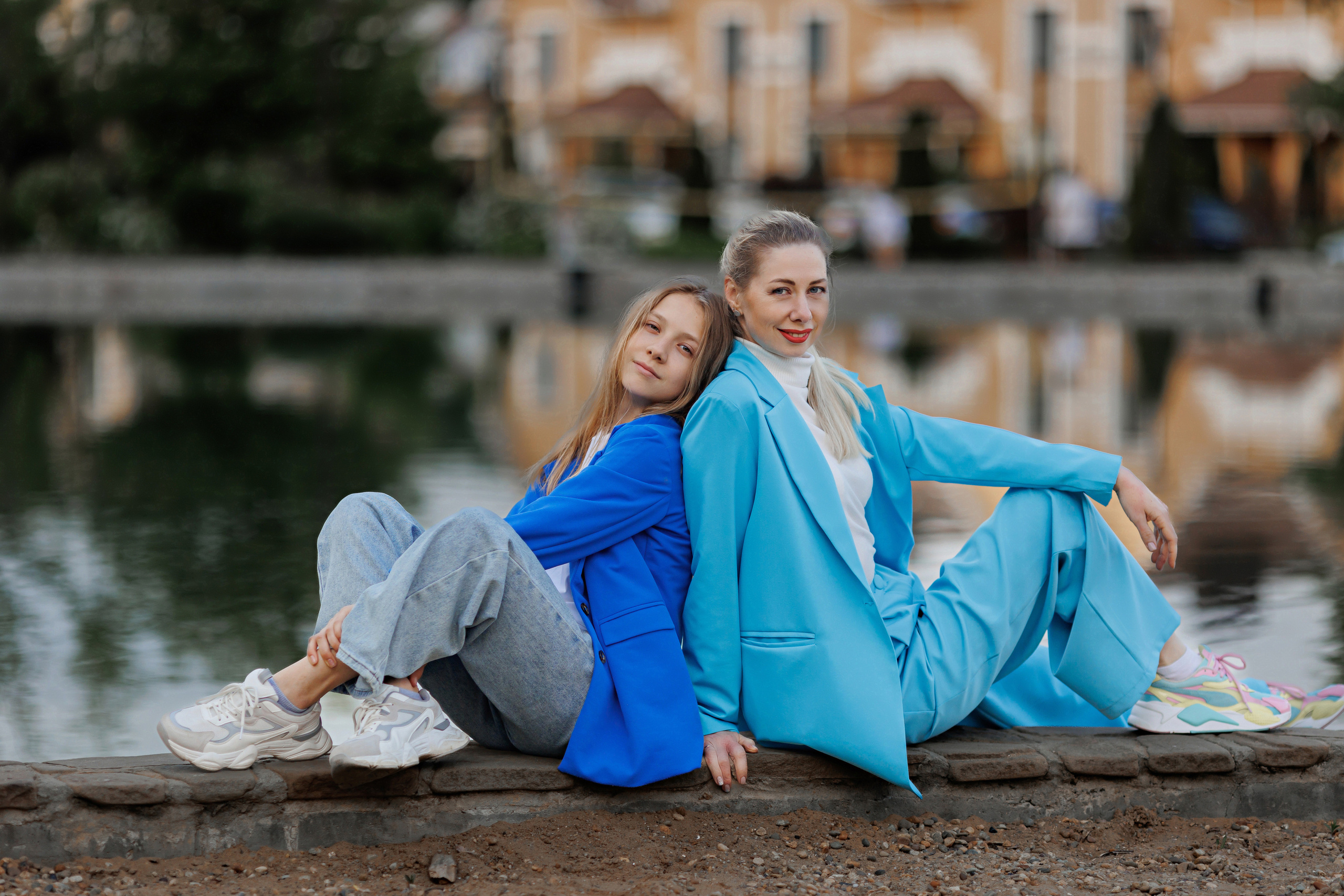 Семейная на улице. Фотограф, видеограф