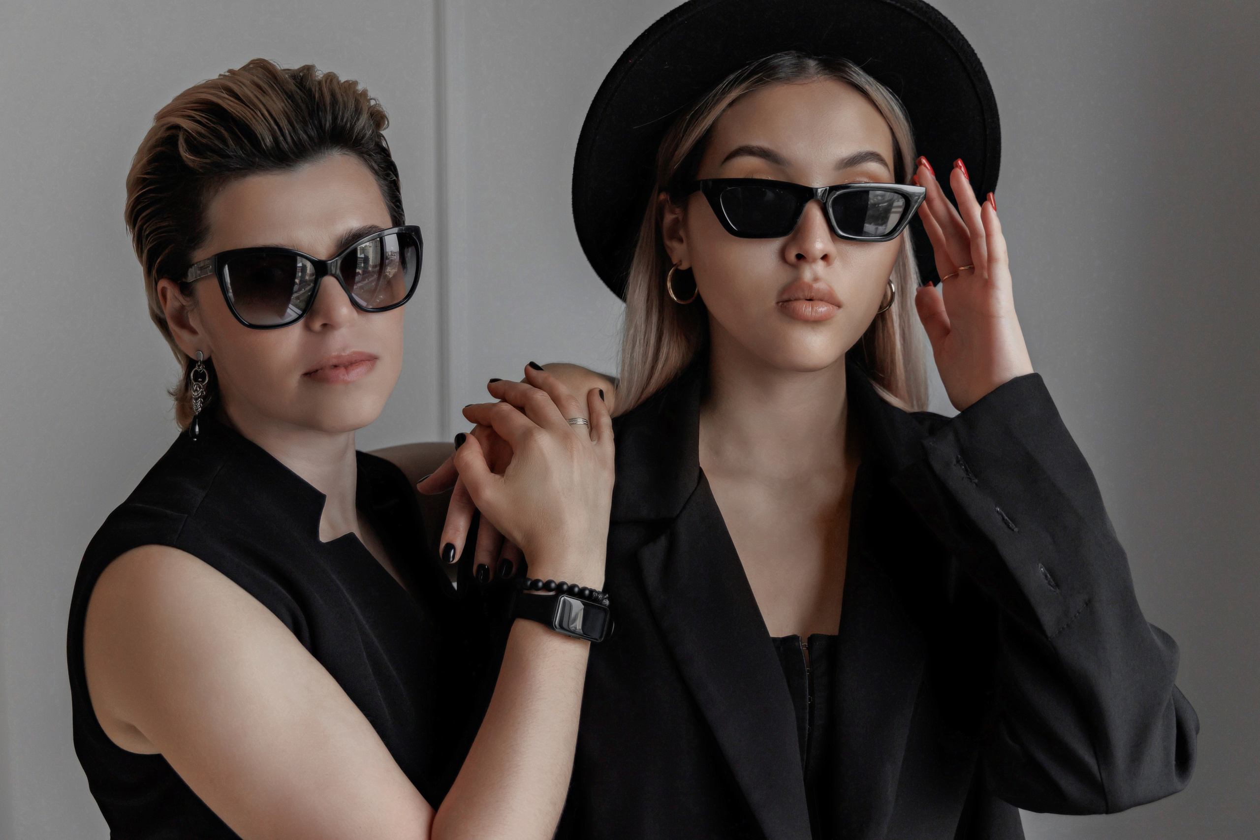 Фото для женского коллектива барбер-шоп. Фотограф, видеограф