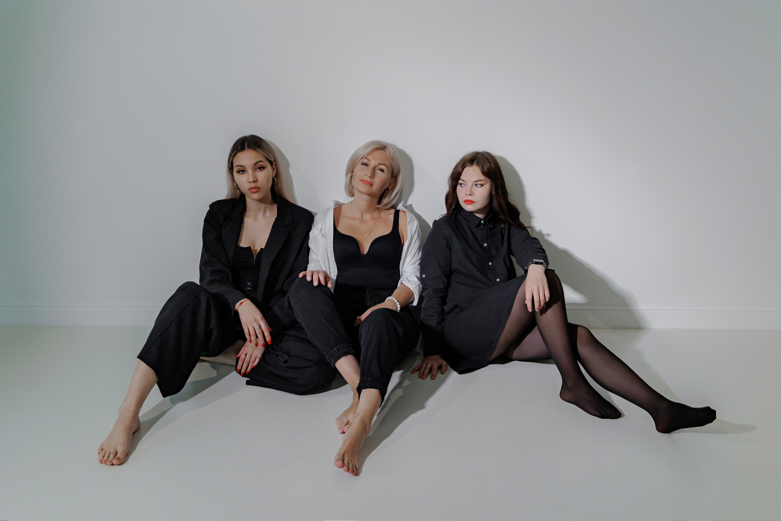 Фото для женского коллектива барбер-шоп. Фотограф, видеограф