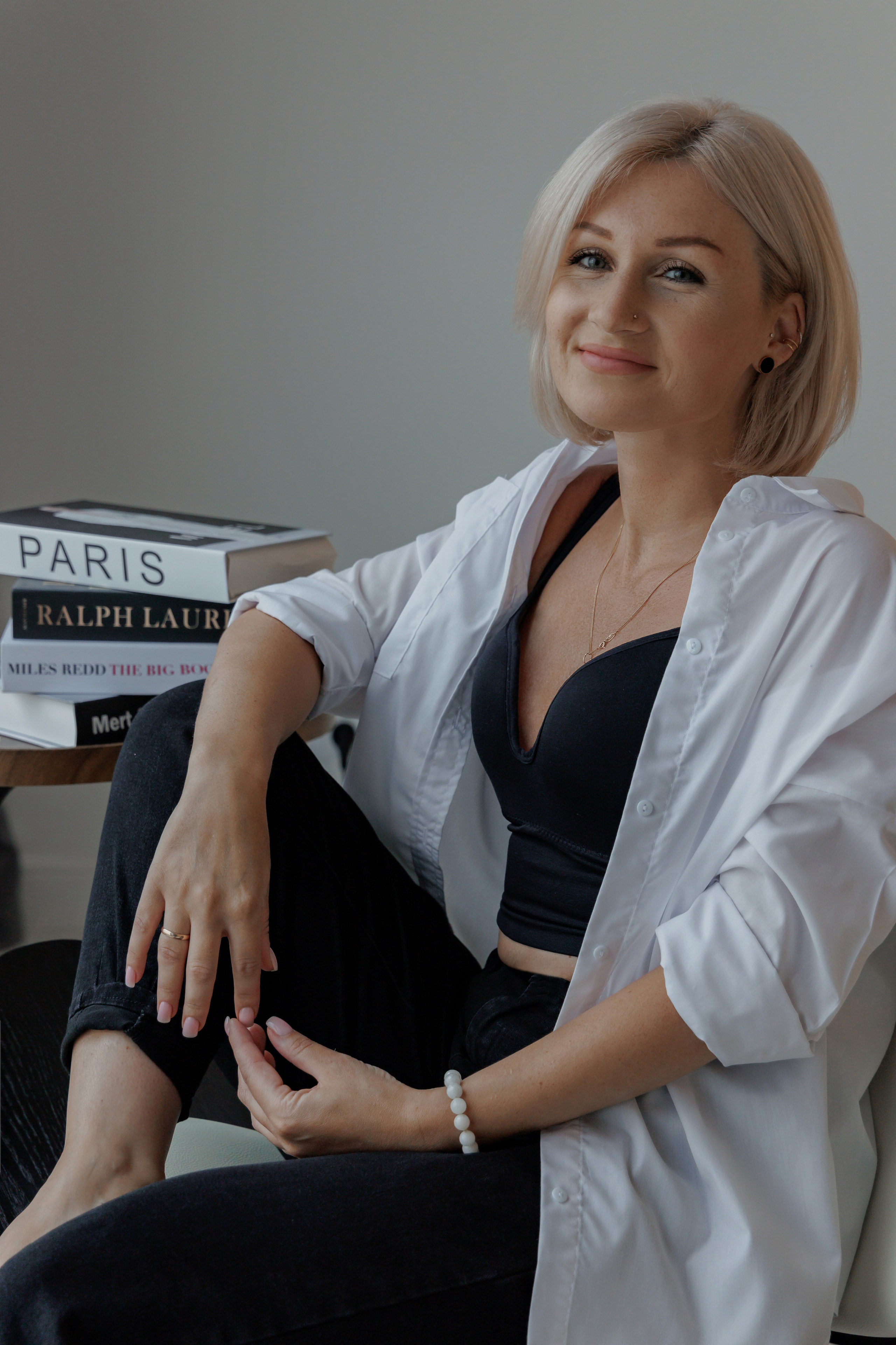 Фото для женского коллектива барбер-шоп. Фотограф, видеограф