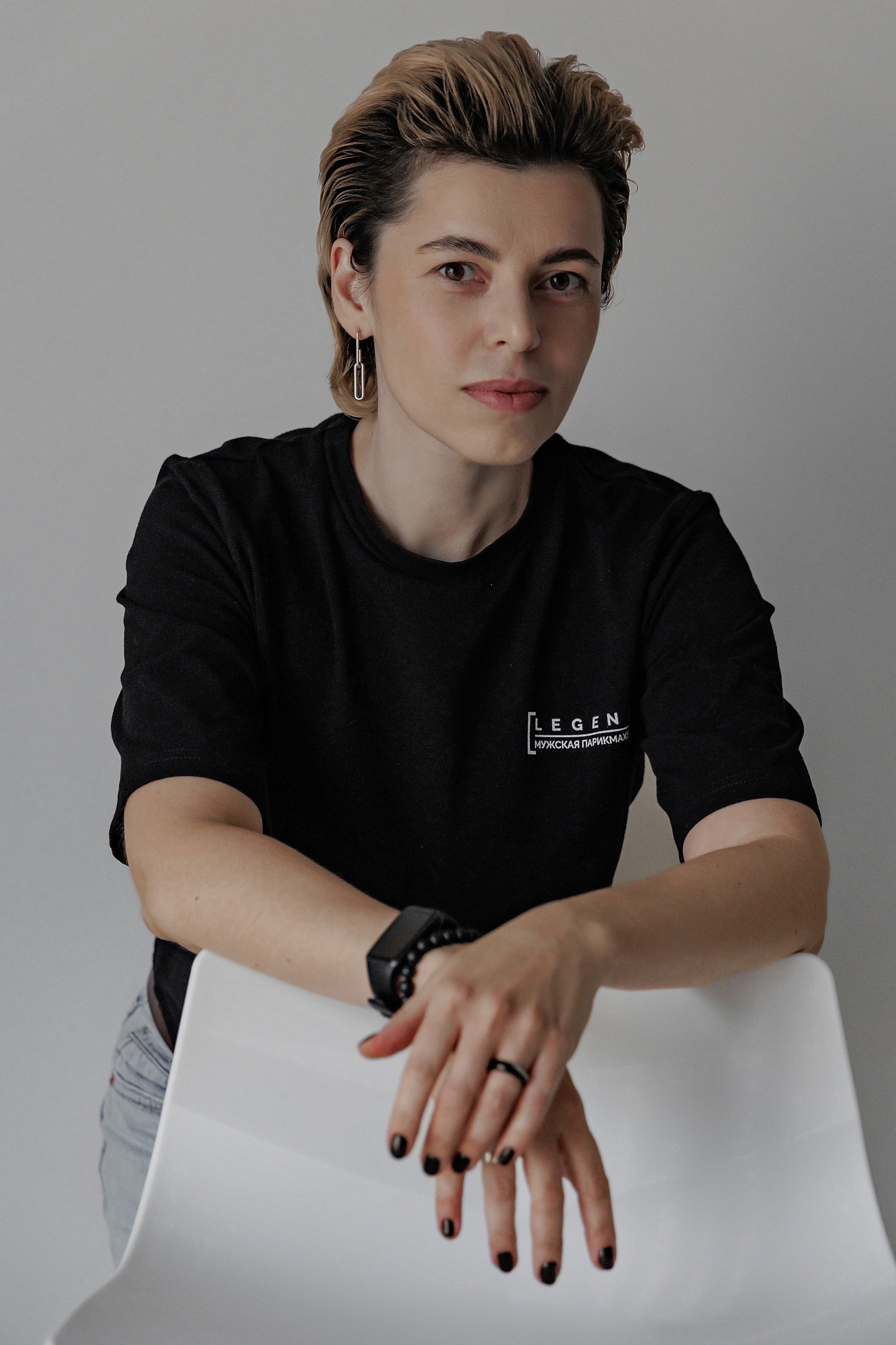 Фото для женского коллектива барбер-шоп. Фотограф, видеограф