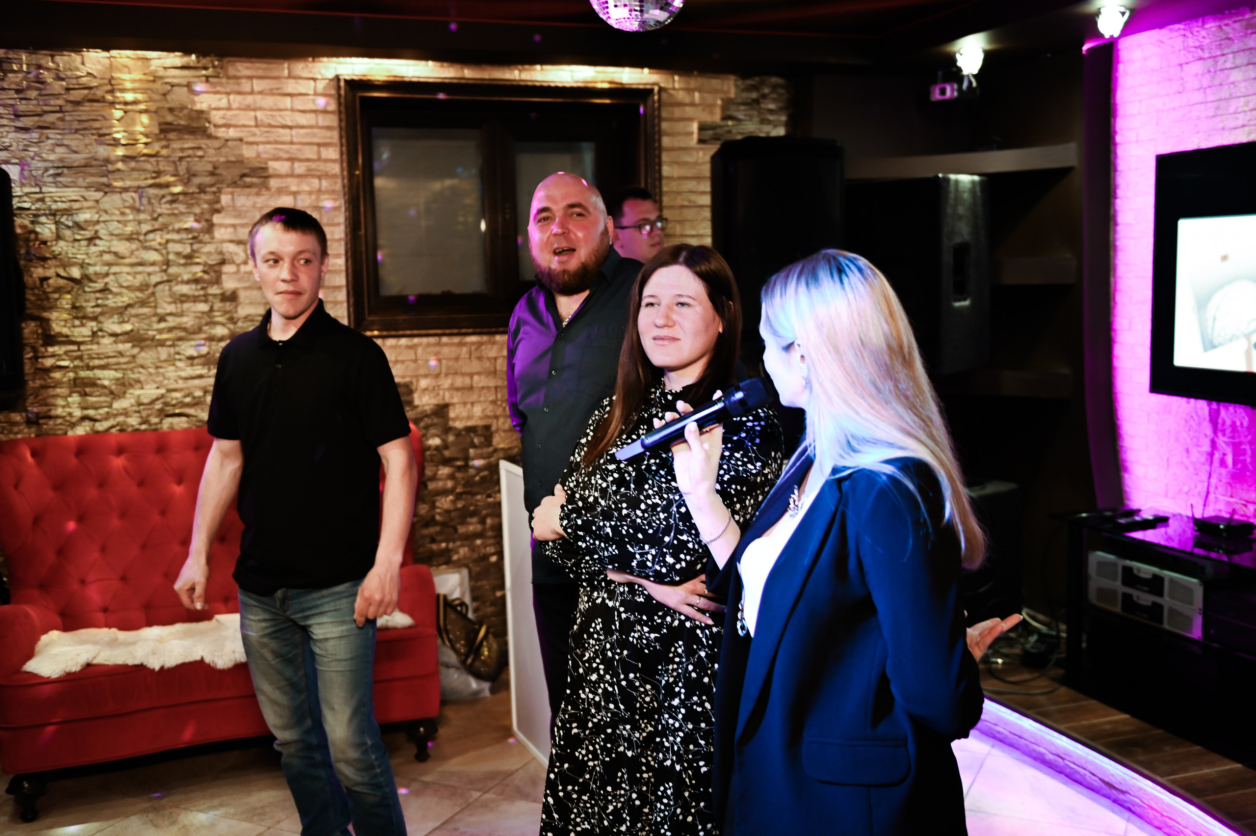 День рождения. Свадебный, семейный, детский, контент фотограф в Омске Максим Ильин