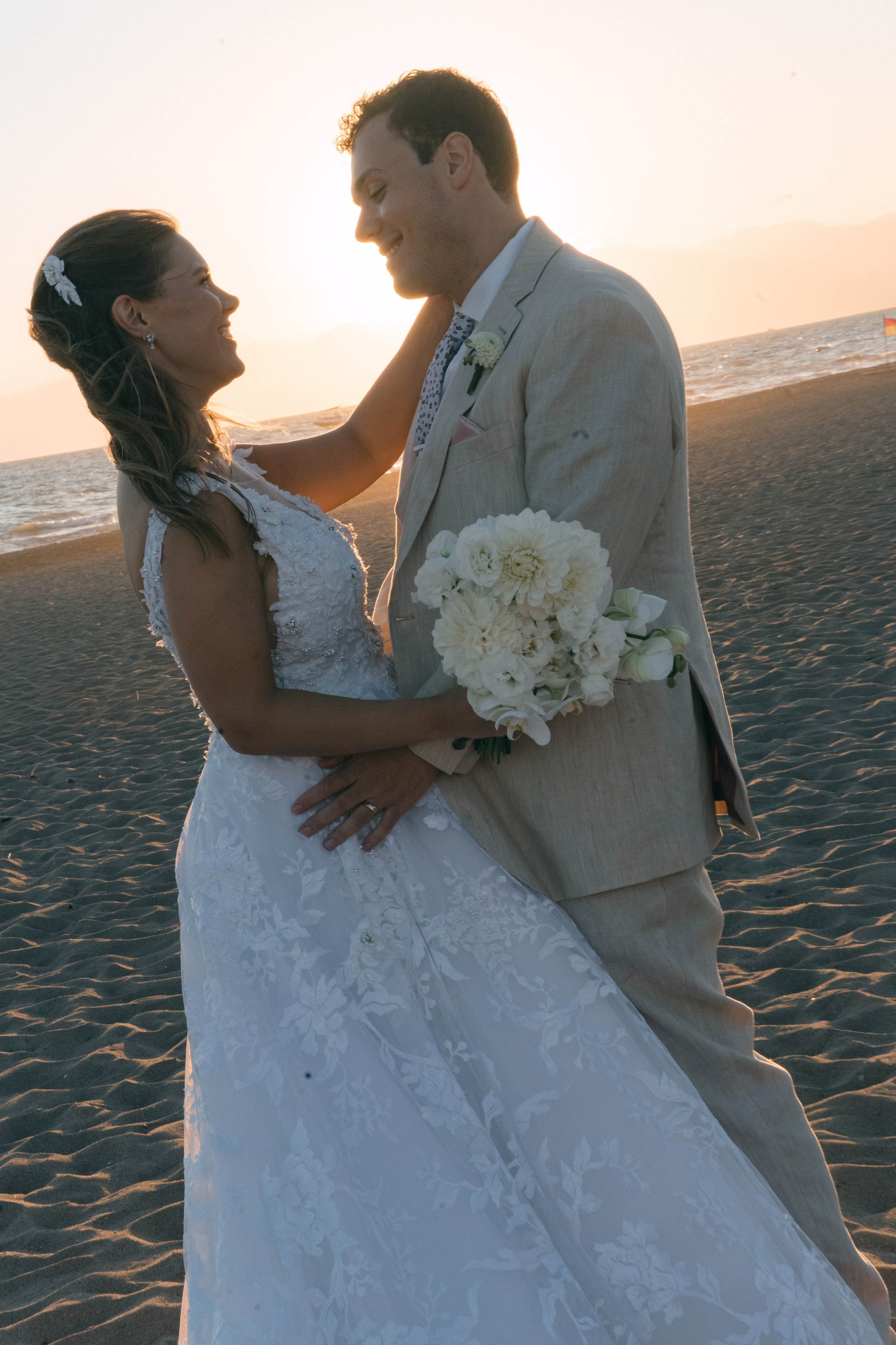 American-Russian Wedding. Wedding & Documentary Photographer based in Nuremberg — available across Europe & Turkey | Vitalii Nasonov