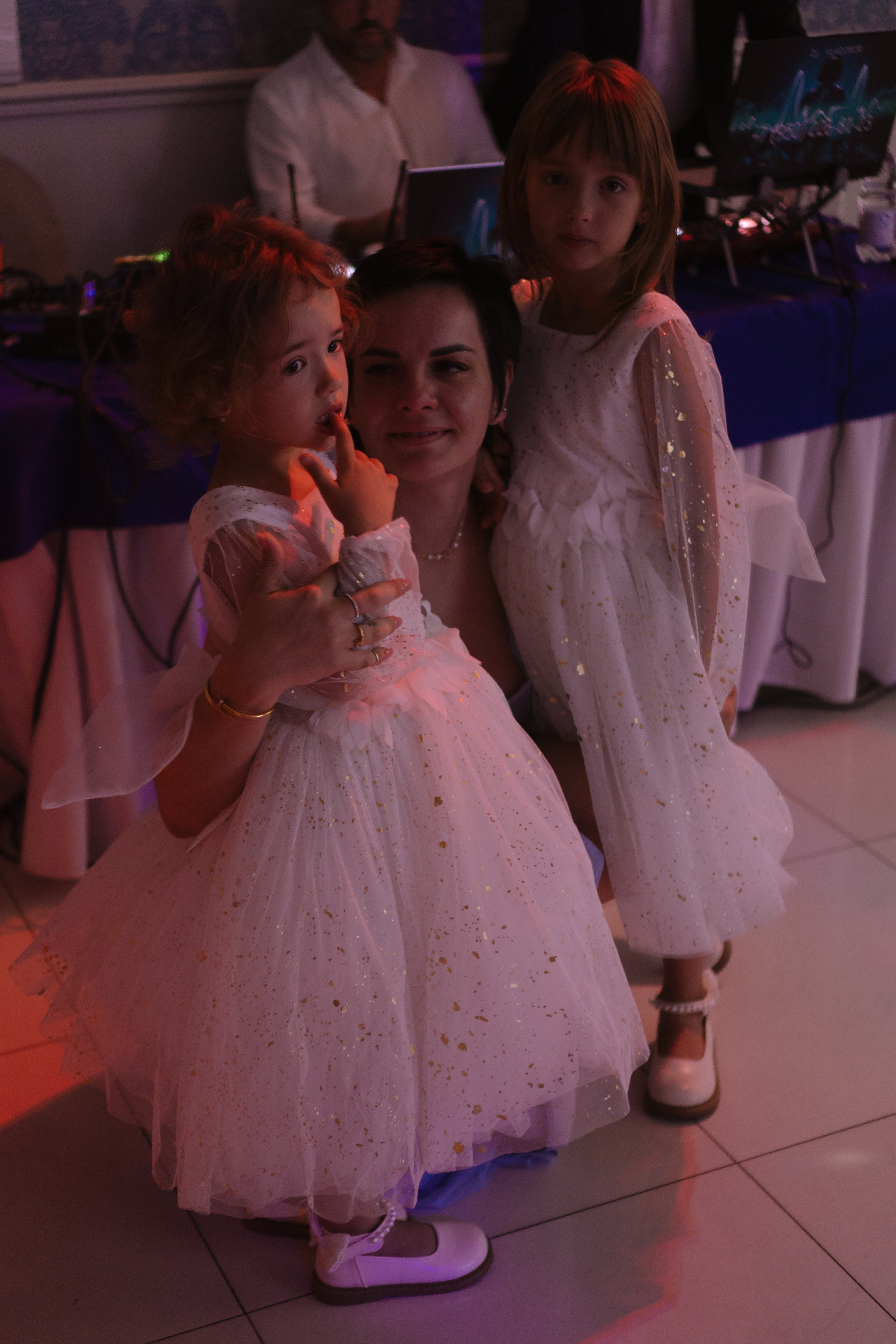 ТАНЕЦ ОТЦА И ДОЧЕРИ НА БАНКЕТЕ (СВАДЕБНАЯ ФОТОСЕСИИЯ БАНКЕТА). Профессиональный фотограф, Санкт-Петербург — Виктория Богомолова