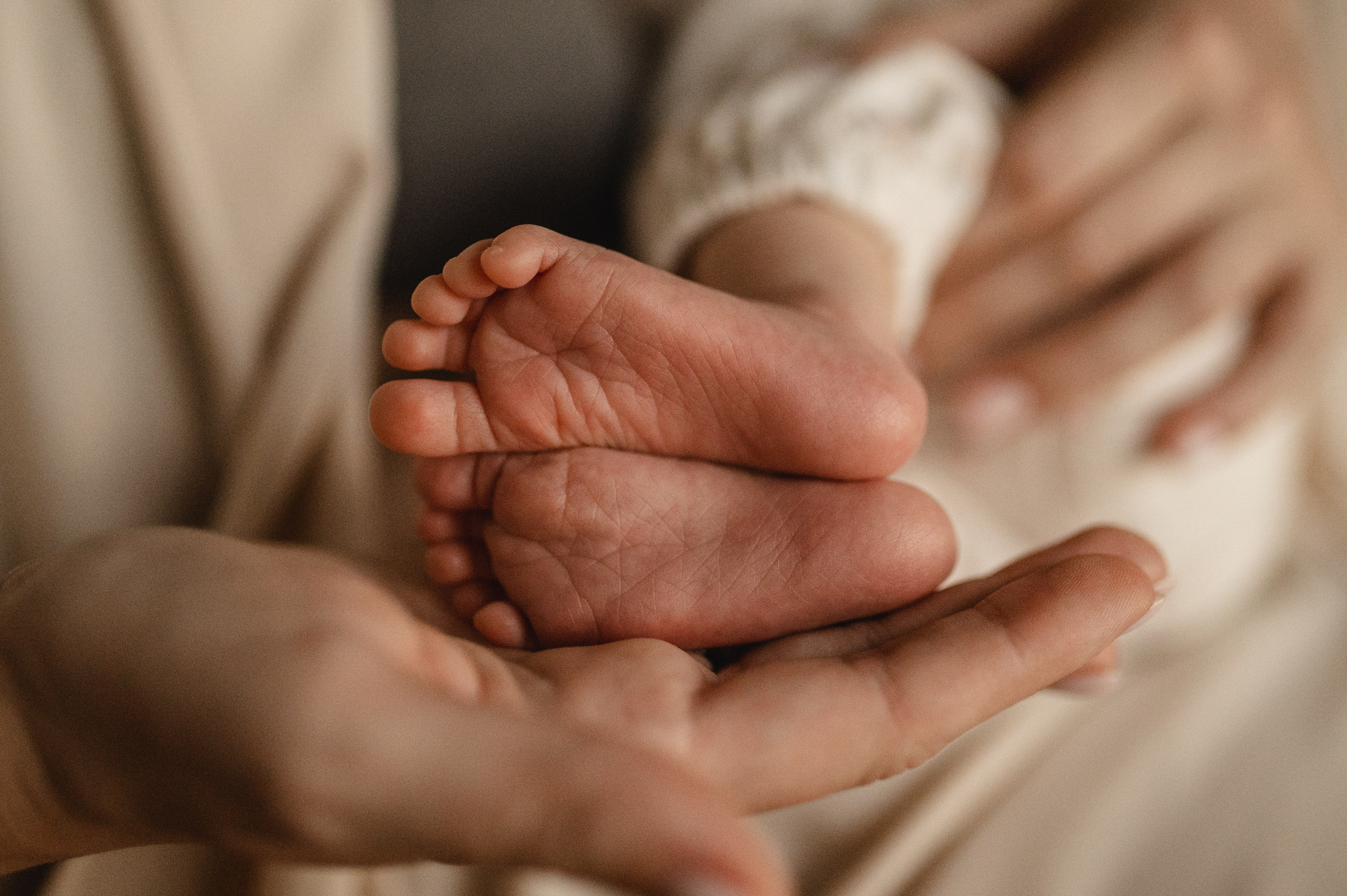 Ньюборн фотосессия в стиле лайфстайл Москва. Семейная фотосессия Бутово Москва фотограф Алина Морщагина