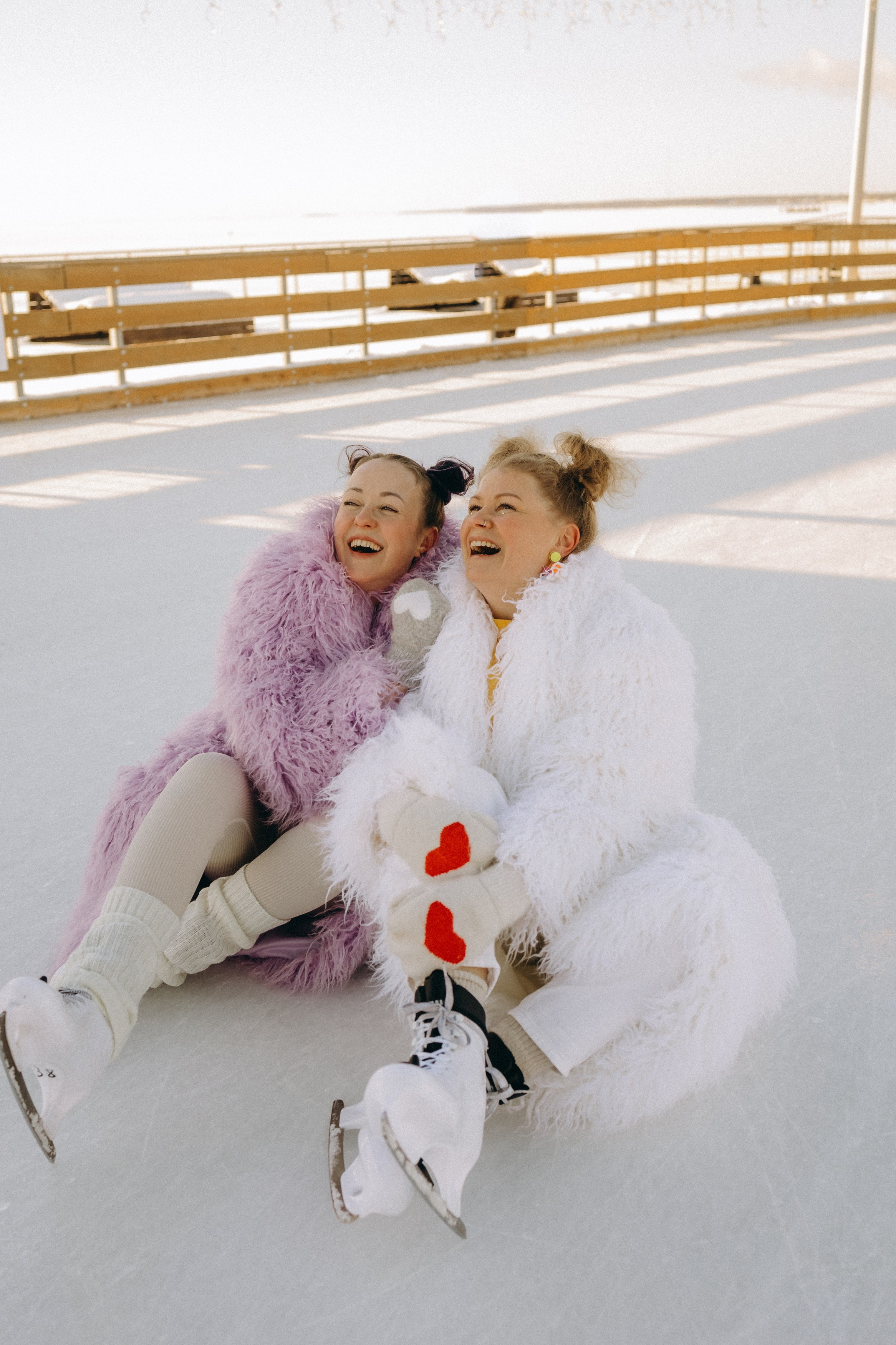 Катя, Арина. Главная