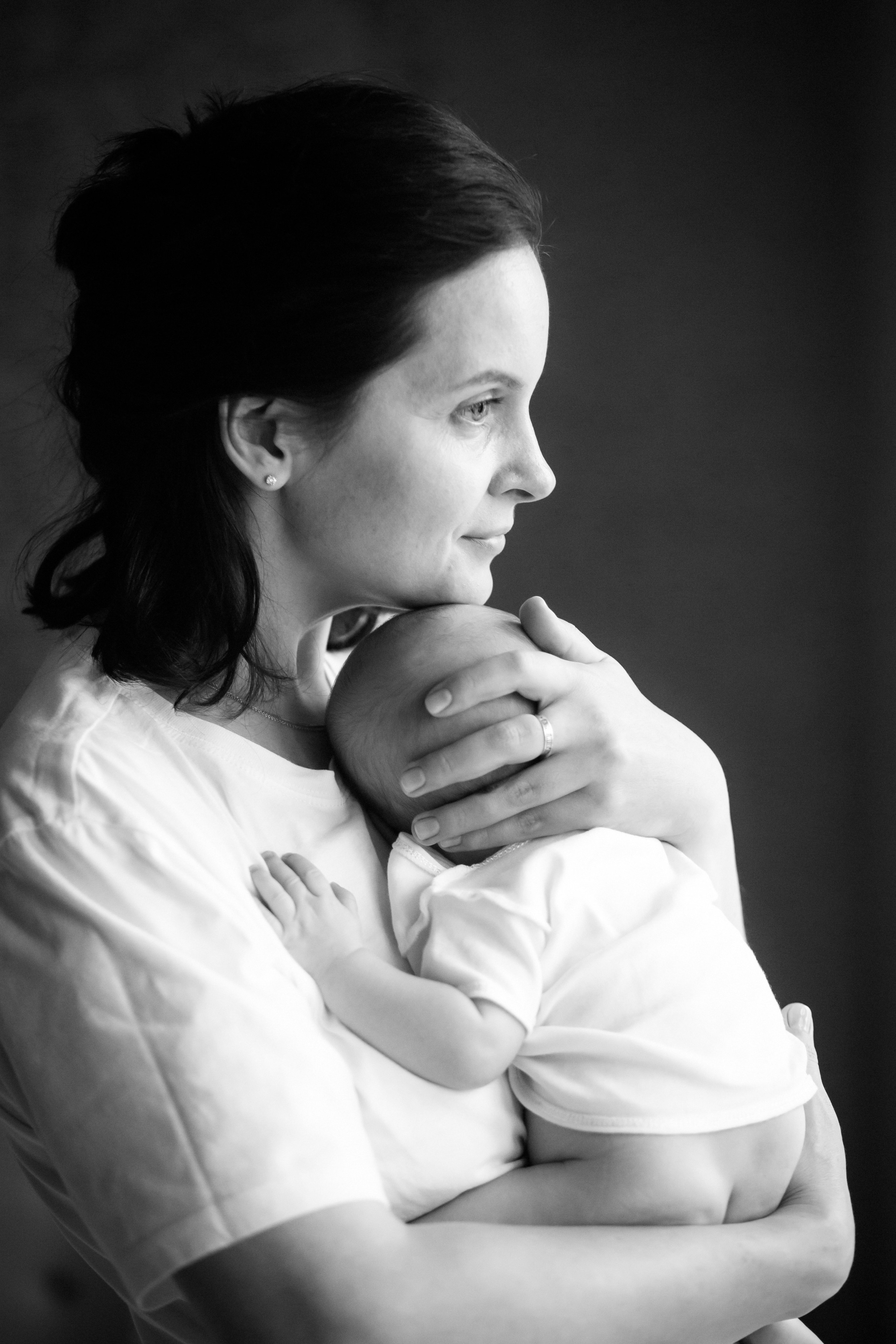 Черно-белая съемка новорожденной. Фотографы в Москве Светлана Устинова и Сергей Грачев