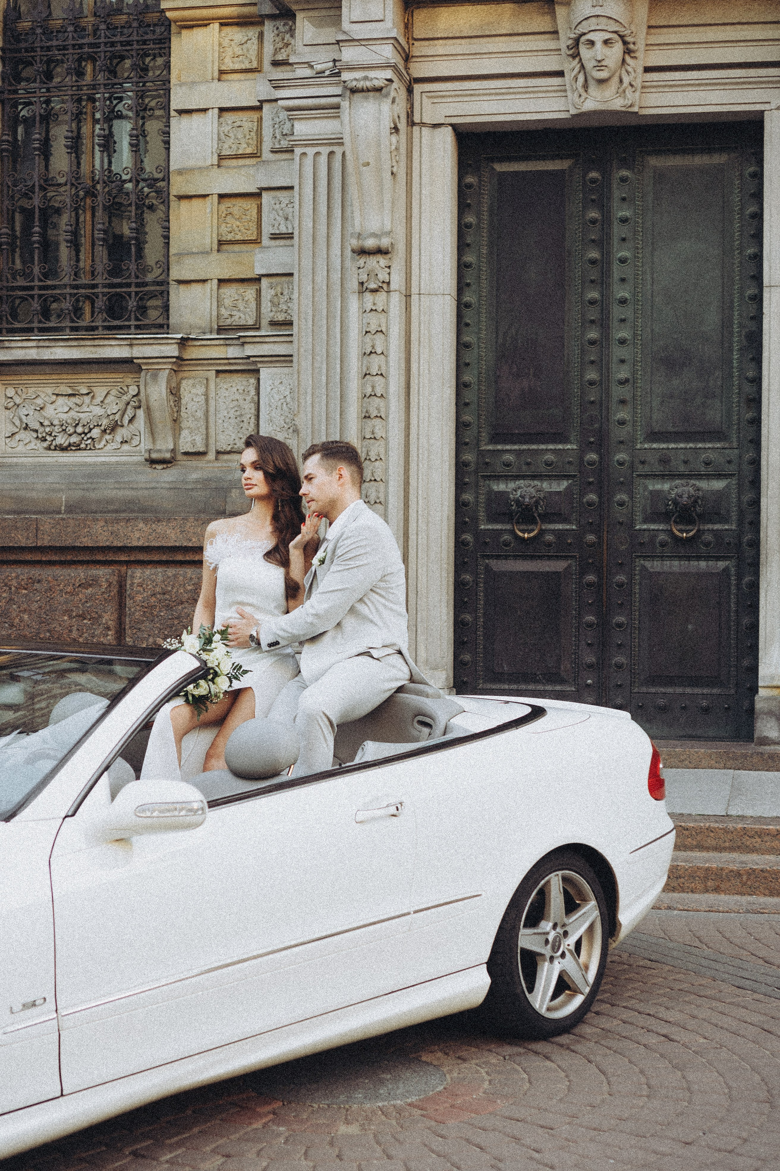 Свадебная сьемка у академии Штиглица. Профессиональный фотограф, Санкт-Петербург — Виктория Богомолова