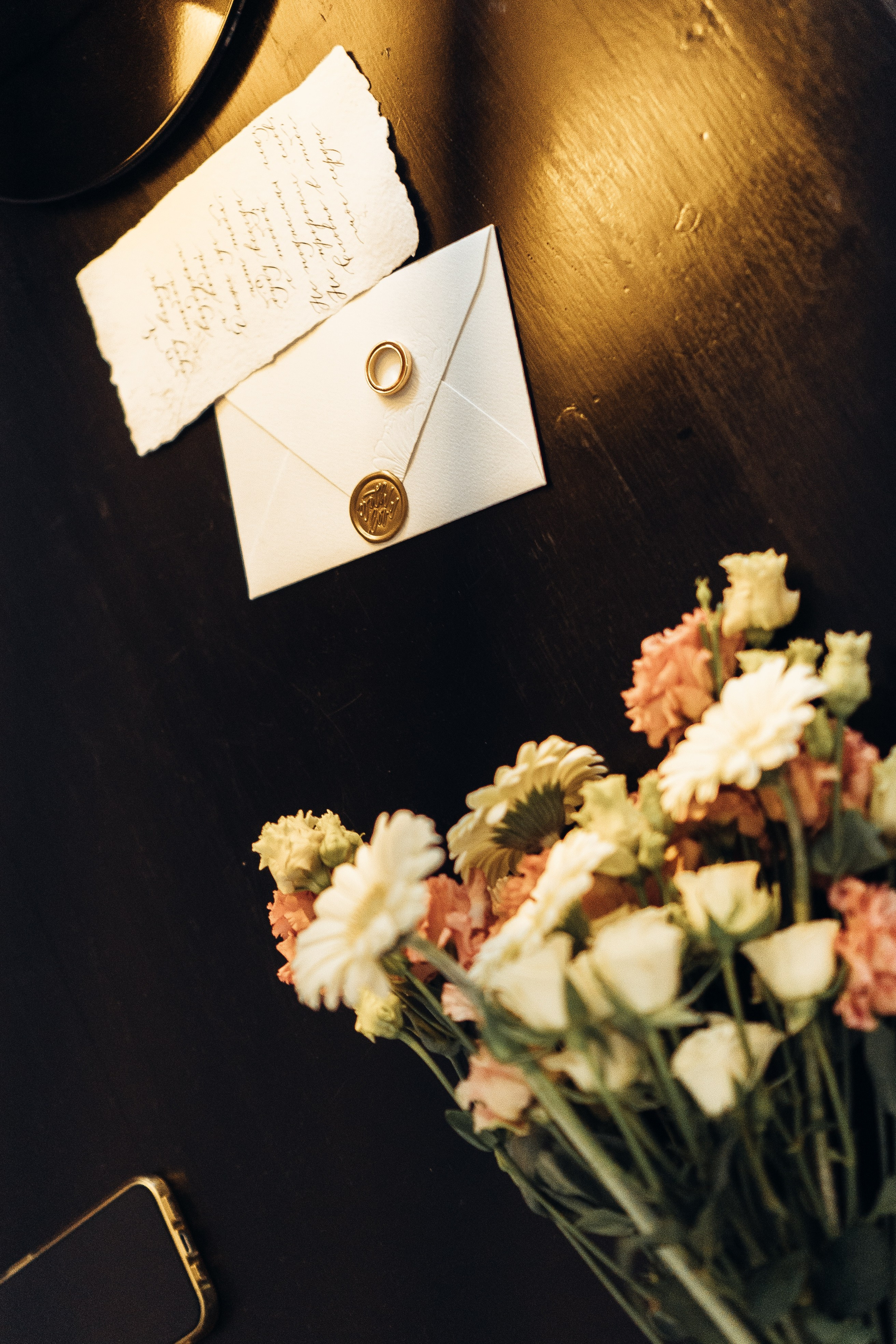 УТРО ЖЕНИХА И НЕВЕСТЫ В ПИТЕРСКОЙ КВАРТИРЕ И СЬЕМКА С СВАДЕБНЫХ ОБРАЗАХ. Профессиональный фотограф, Санкт-Петербург — Виктория Богомолова