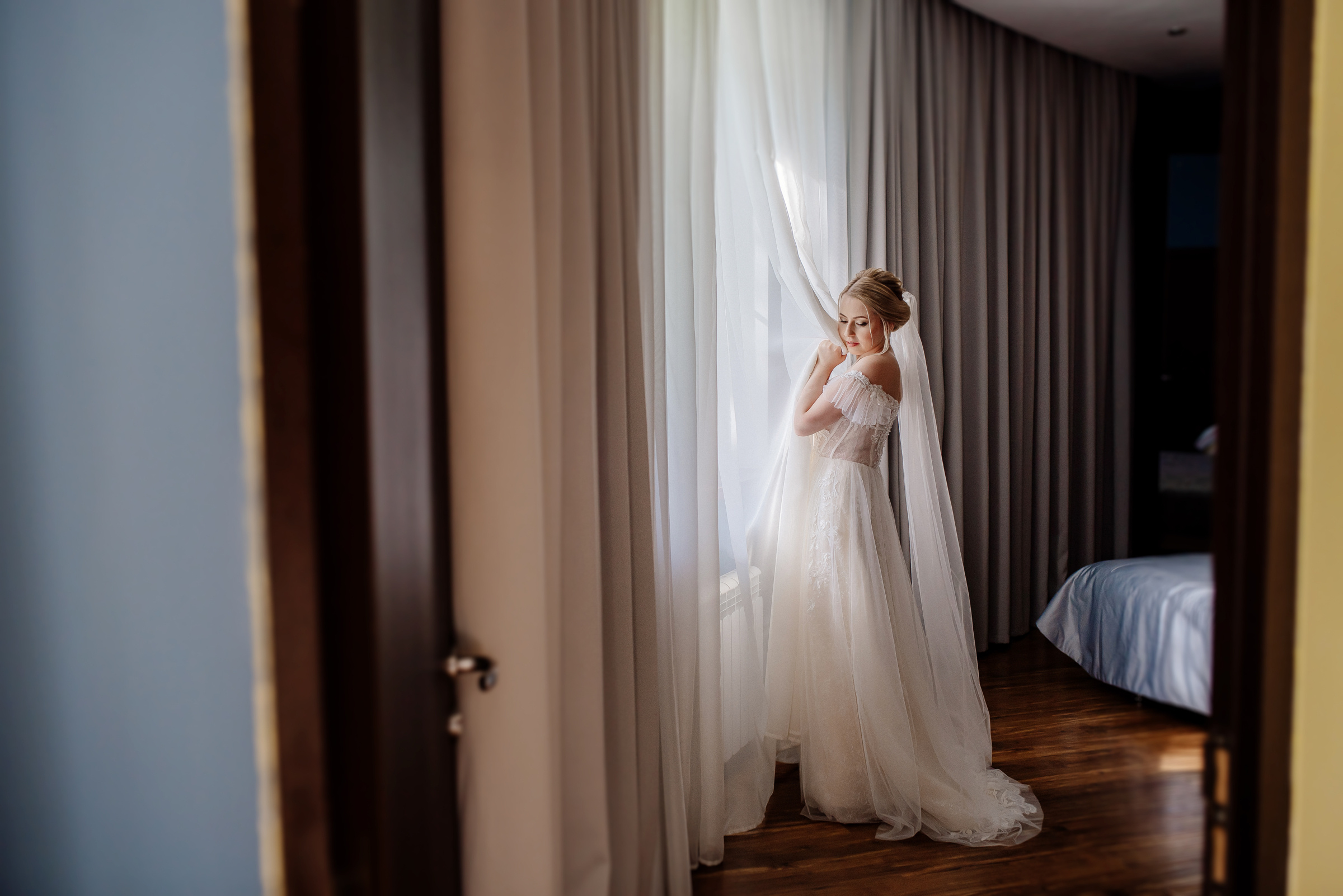 Оксана & Евгений. Видеограф и фотограф на свадьбу в Москве