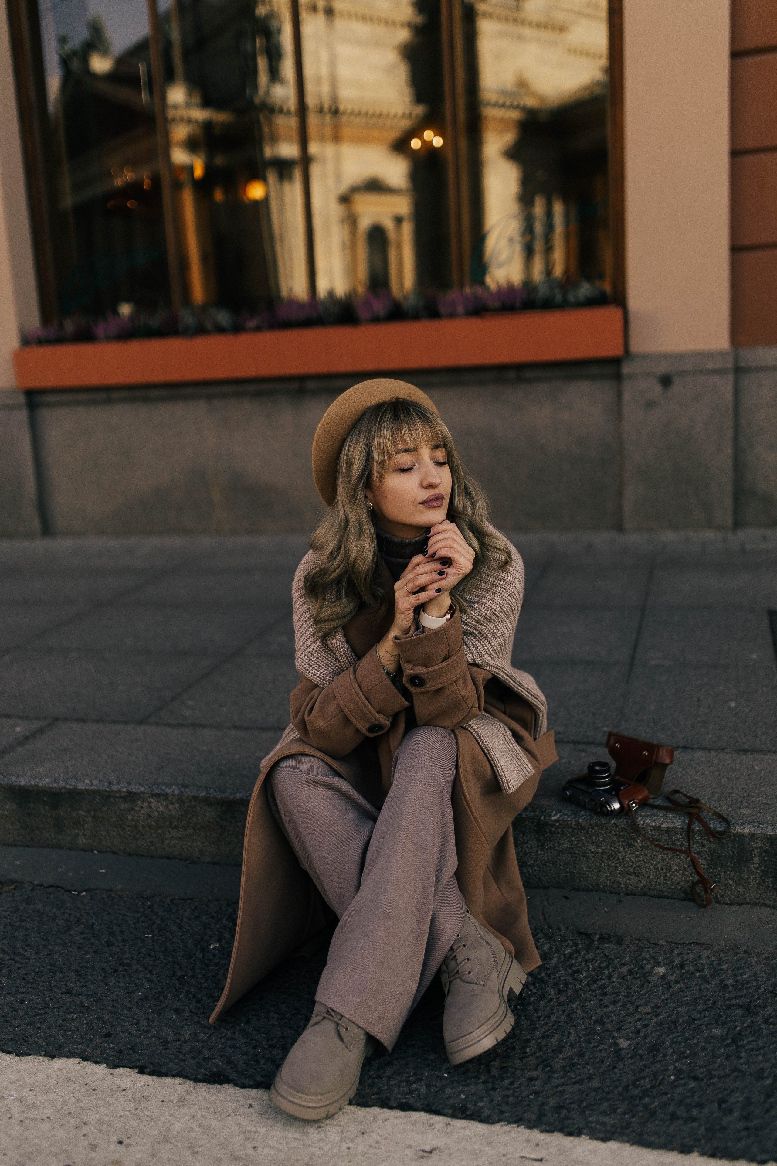 Оленька Гладченко. Главная