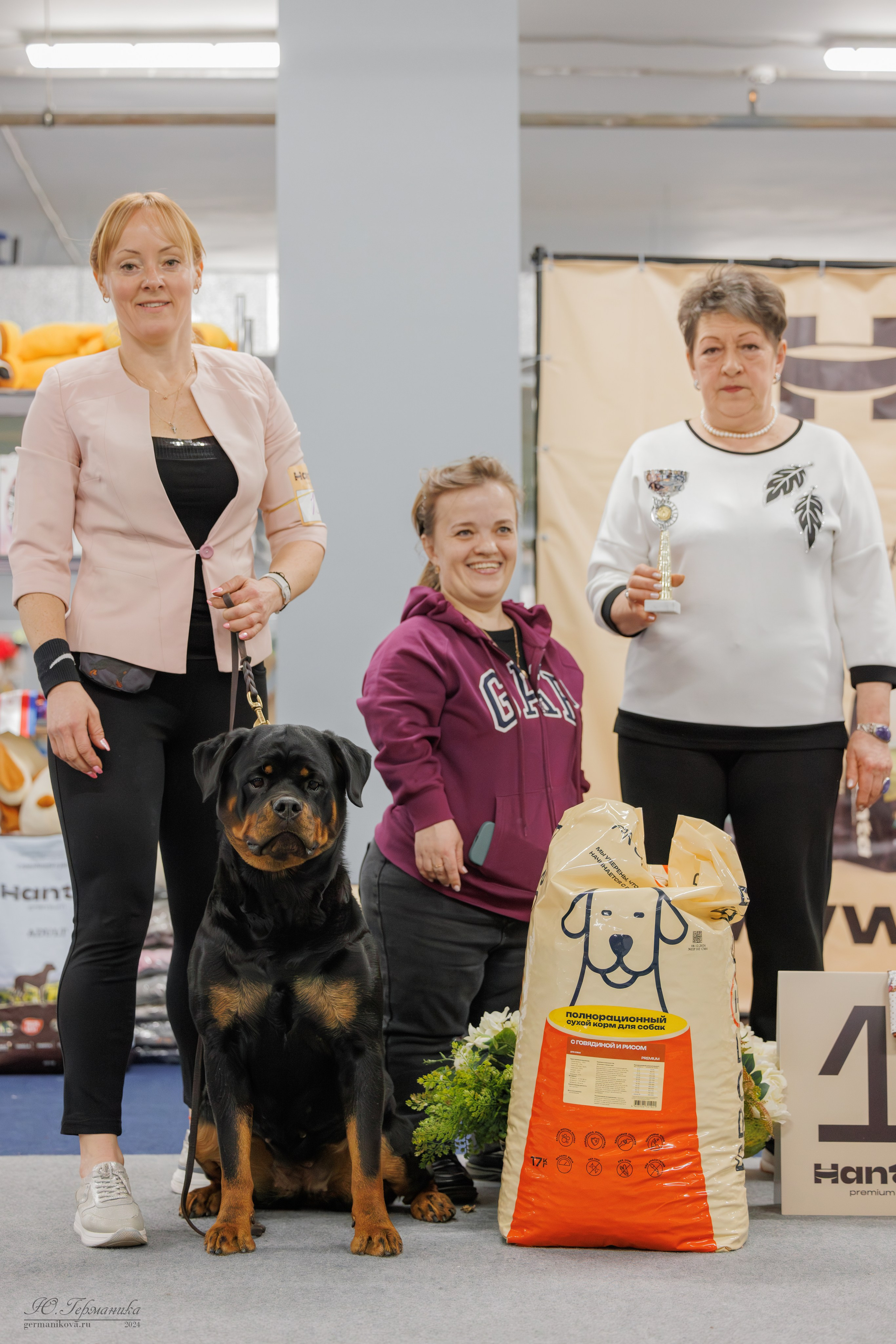 Сфера и Крокус 8,9,16 и 30.03.2025. Фотограф-анималист Юлия Германика