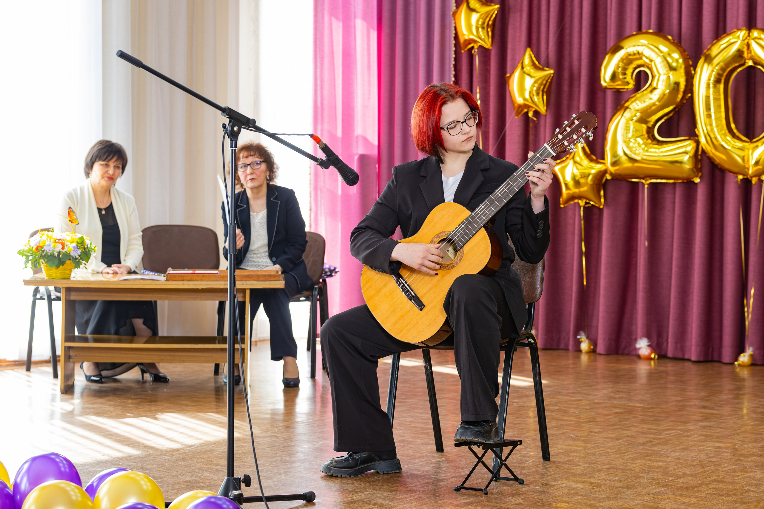 Выпускной музыкальная школа № 8. Фотограф Александр Поздняков  Новосибирск