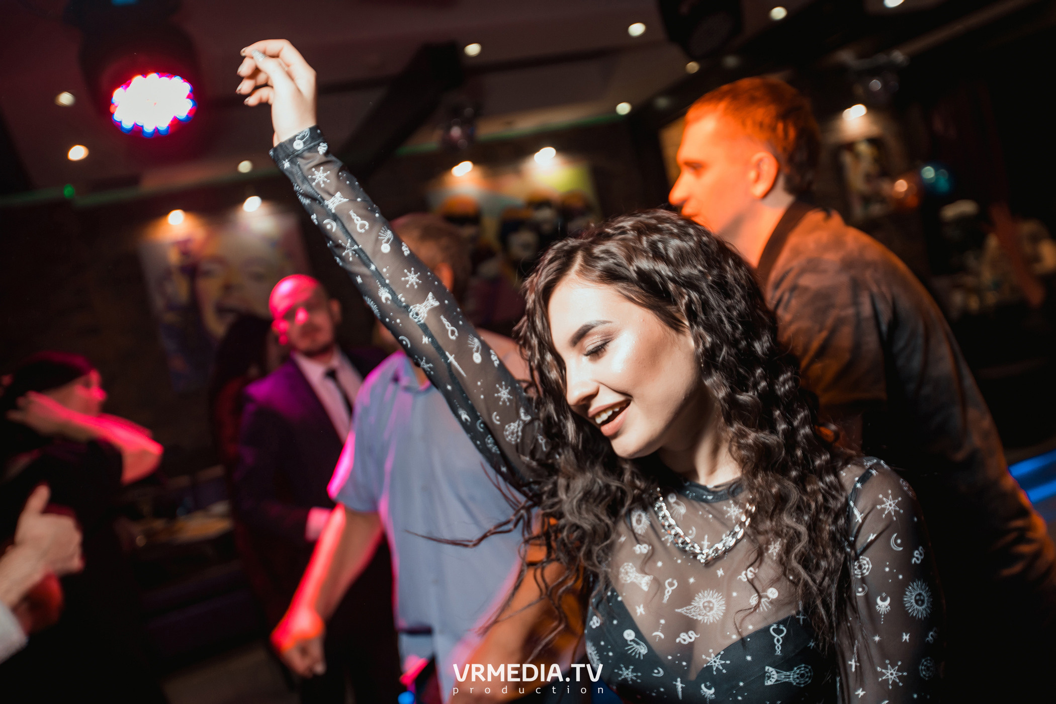 #СтихийныйКорпорат в караоке-баре «Четыре стихии»